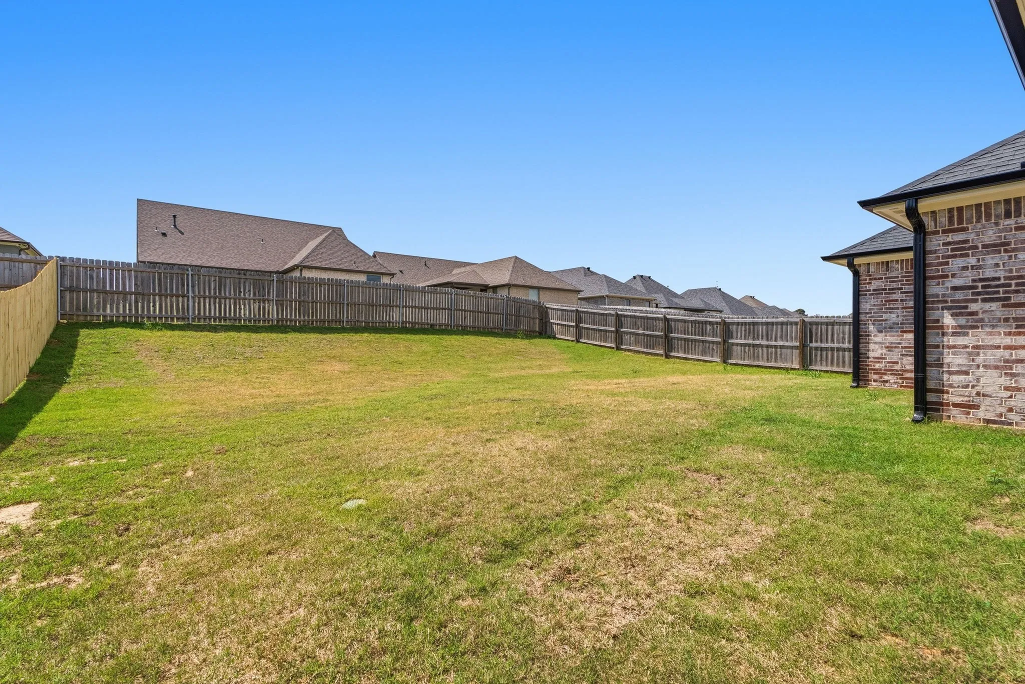 Single Family Residence For Sale in Smith County , 135 Kaul Lane, Bullard, Texas 75757, 4 Bedroom, 2 Bathroom, 2 Garage spaces, 1,900 Sqft, built in 2026, New Construction - Complete, mls#21220874, Real Estate Agent in Bullard, Homes For Sale in Smith county, Homes For Sale in Bullard, Realtor in Bullard Texas, Real Estate Brokerage Independent Realty Texas, Luminita Cordes Realtor