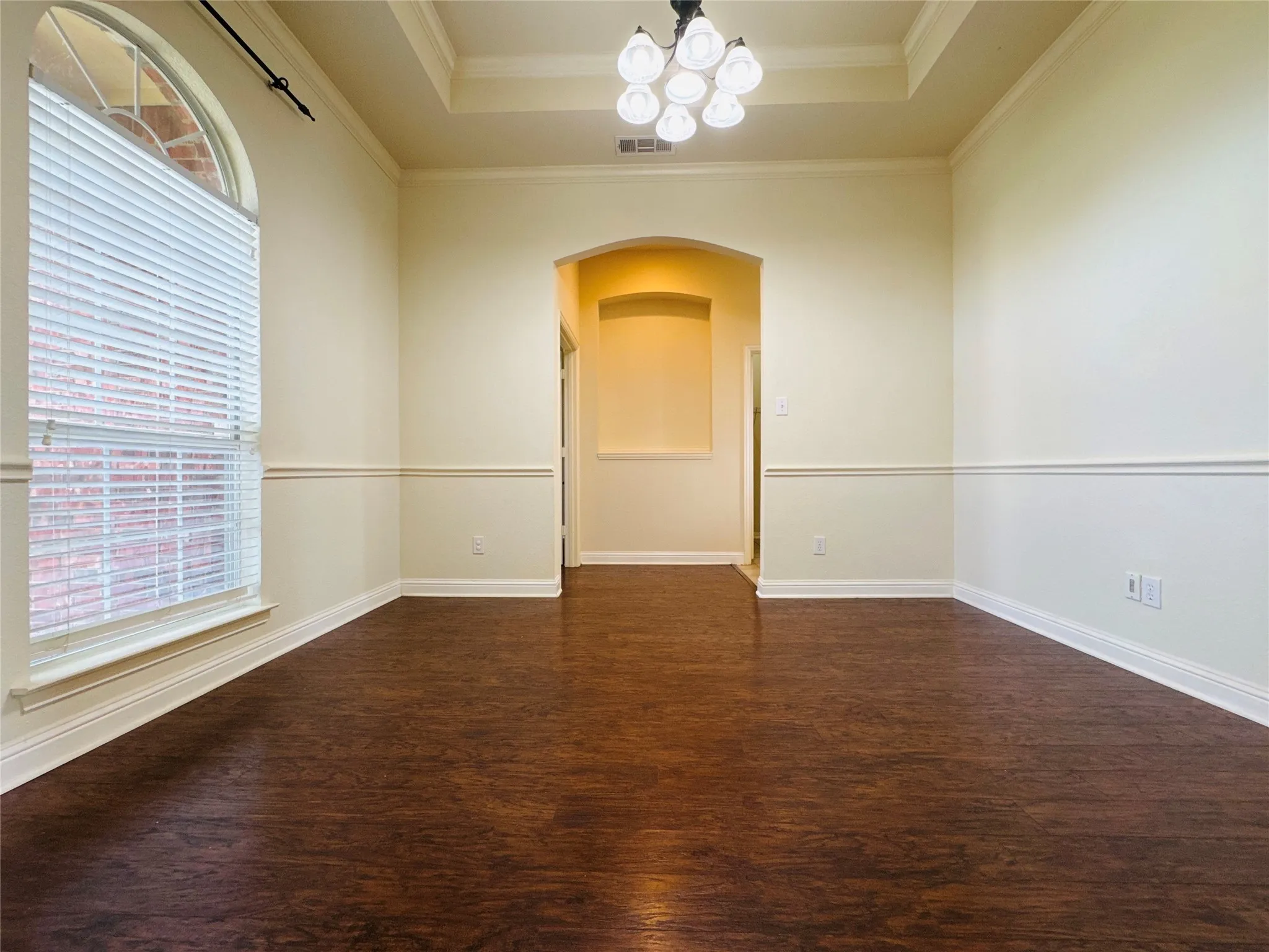 Single Family Residence For Sale in Collin County , 1430 Berkley Road, Allen, Texas 75002, 4 Bedroom, 2 Bathroom, 2 Garage spaces, 2,189 Sqft, built in 1998, mls#21196306, Real Estate Agent in Allen, Homes For Sale in Collin county, Homes For Sale in Allen, Realtor in Allen Texas, Real Estate Brokerage Independent Realty Texas, Luminita Cordes Realtor
