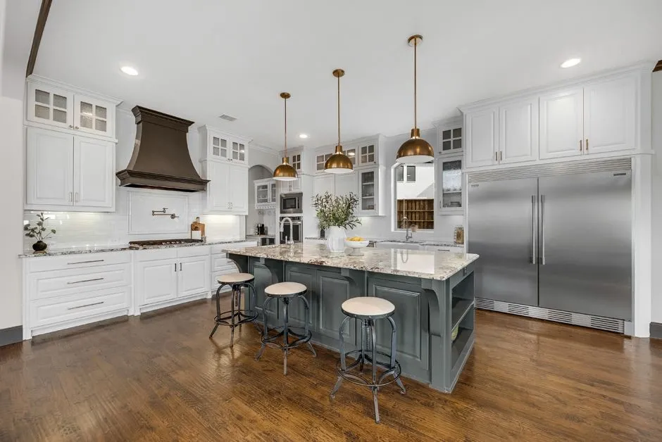 Single Family Residence For Sale in Collin County , 1521 Latigo Court, Prosper, Texas 75078, 5 Bedroom, 6 Bathroom, 3 Garage spaces, 4,888 Sqft, built in 2017, Preowned, mls#21223639, Real Estate Agent in Prosper, Homes For Sale in Collin county, Homes For Sale in Prosper, Realtor in Prosper Texas, Real Estate Brokerage Independent Realty Texas, Luminita Cordes Realtor
