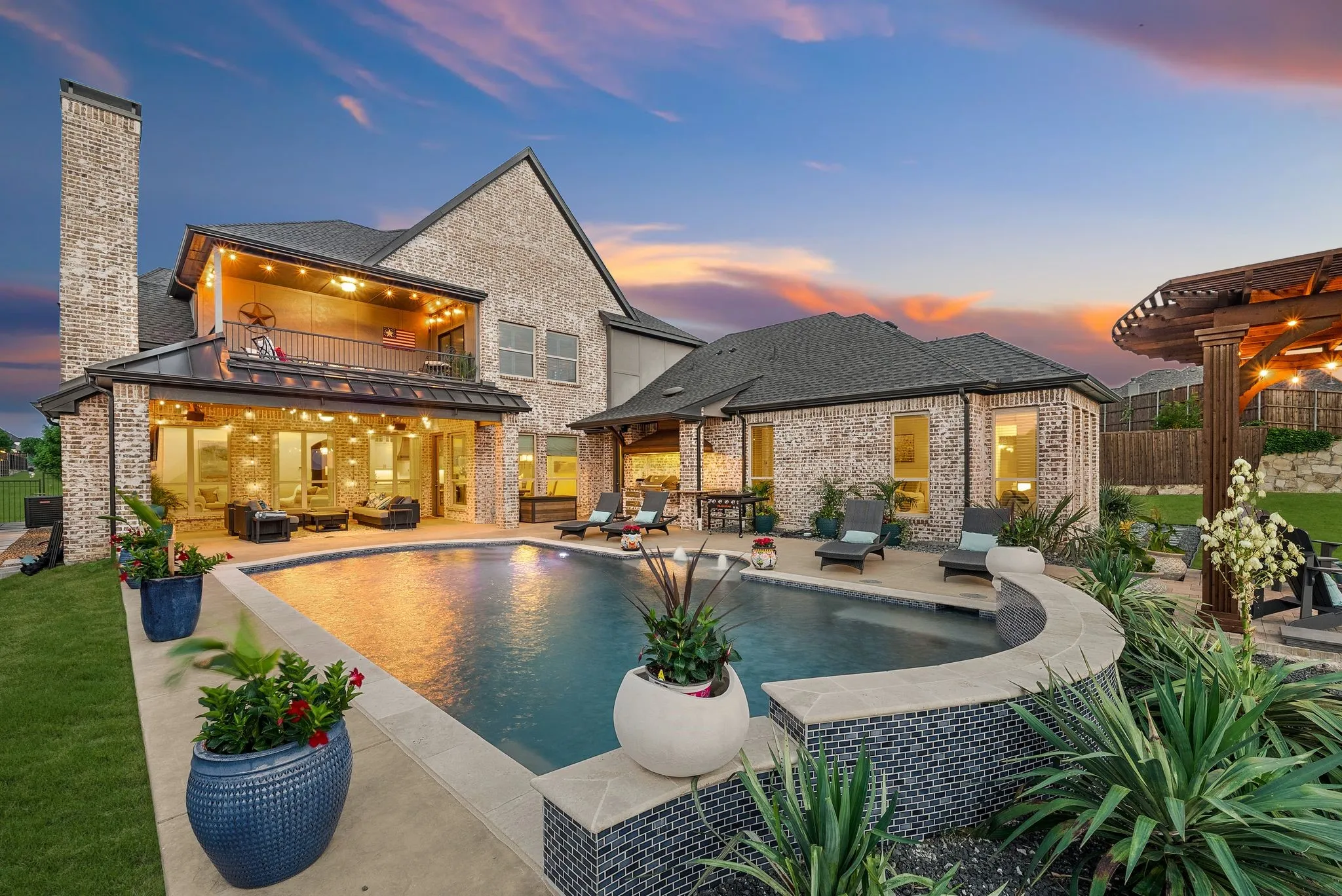 Single Family Residence For Sale in Collin County , 1521 Latigo Court, Prosper, Texas 75078, 5 Bedroom, 6 Bathroom, 3 Garage spaces, 4,888 Sqft, built in 2017, Preowned, mls#21223639, Real Estate Agent in Prosper, Homes For Sale in Collin county, Homes For Sale in Prosper, Realtor in Prosper Texas, Real Estate Brokerage Independent Realty Texas, Luminita Cordes Realtor