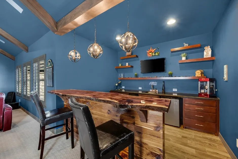 Single Family Residence For Sale in Collin County , 1521 Latigo Court, Prosper, Texas 75078, 5 Bedroom, 6 Bathroom, 3 Garage spaces, 4,888 Sqft, built in 2017, Preowned, mls#21223639, Real Estate Agent in Prosper, Homes For Sale in Collin county, Homes For Sale in Prosper, Realtor in Prosper Texas, Real Estate Brokerage Independent Realty Texas, Luminita Cordes Realtor