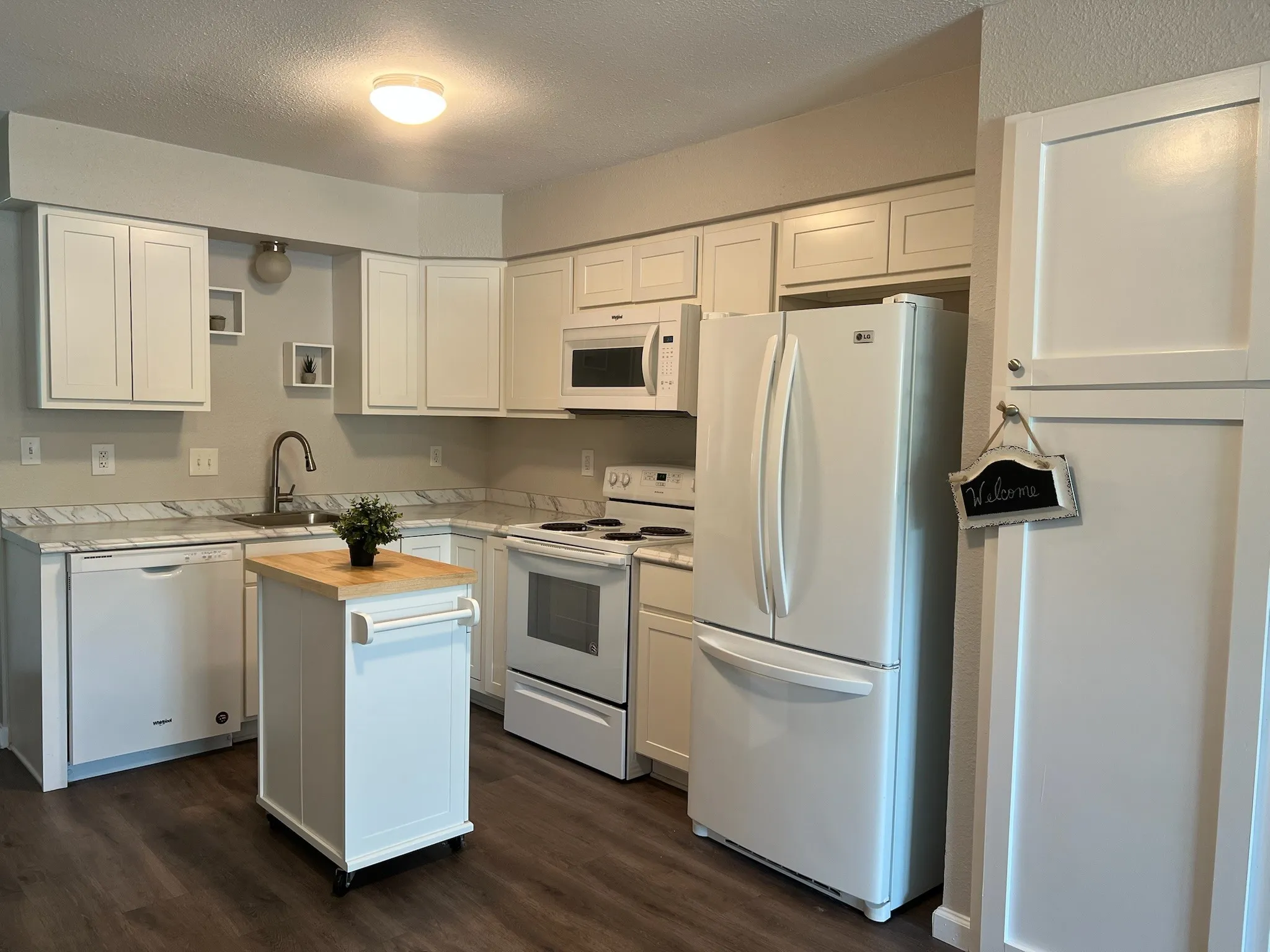 Single Family Residence For Sale in Collin County , 416 Dogwood Avenue, Princeton, Texas 75407, 2 Bedroom, 1 Bathroom, Garage spaces, 840 Sqft, built in 1977, Preowned, mls#21217221, Real Estate Agent in Princeton, Homes For Sale in Collin county, Homes For Sale in Princeton, Realtor in Princeton Texas, Real Estate Brokerage Independent Realty Texas, Luminita Cordes Realtor