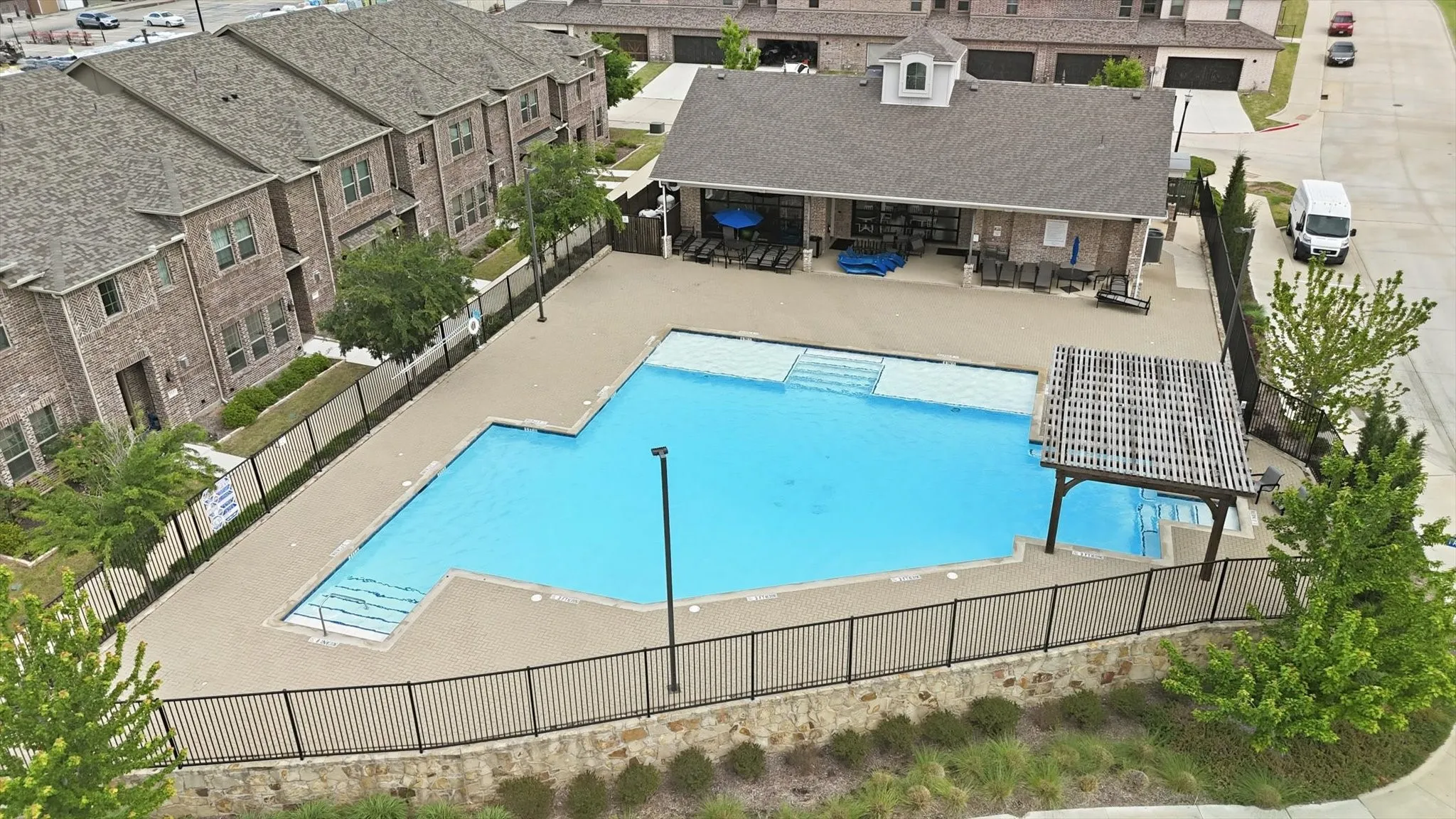 Welcome to Founders Park. Owners will Enjoy Lots of Great Amenities, Walking Areas, and Beautiful Private Parks.