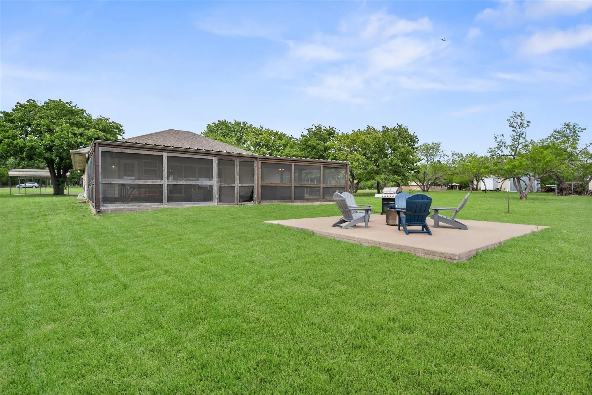 Single Family Residence For Sale in Navarro County , 203 County Road 3124a, Corsicana, Texas 75109, 3 Bedroom, 2 Bathroom, Garage spaces, 1,459 Sqft, built in 2008, mls#21218042, Real Estate Agent in Corsicana, Homes For Sale in Navarro county, Homes For Sale in Corsicana, Realtor in Corsicana Texas, Real Estate Brokerage Independent Realty Texas, Luminita Cordes Realtor
