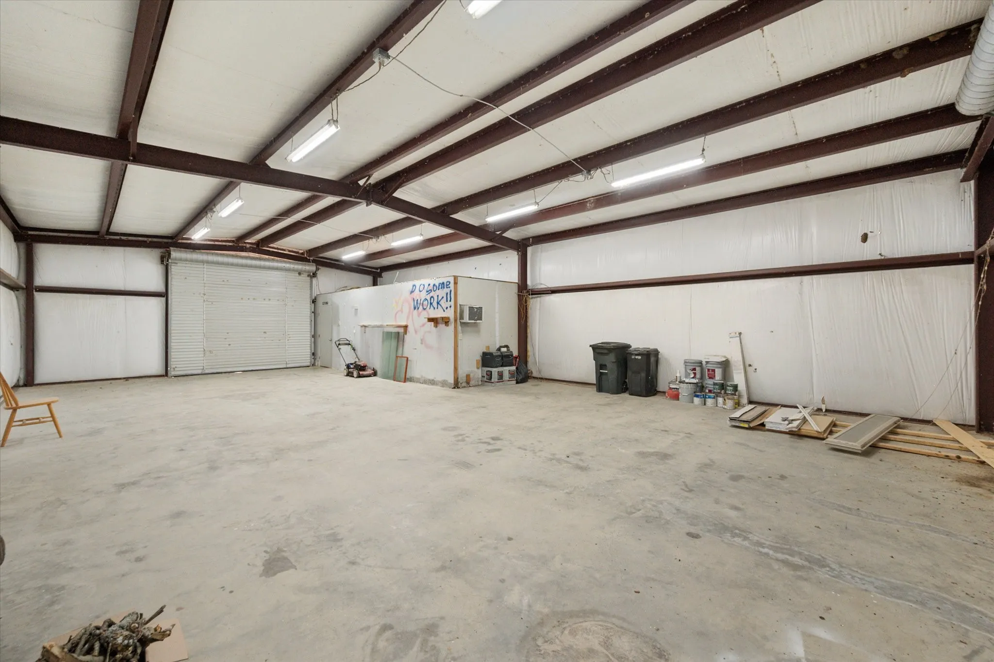 Single Family Residence For Sale in Navarro County , 203 County Road 3124a, Corsicana, Texas 75109, 3 Bedroom, 2 Bathroom, Garage spaces, 1,459 Sqft, built in 2008, mls#21218042, Real Estate Agent in Corsicana, Homes For Sale in Navarro county, Homes For Sale in Corsicana, Realtor in Corsicana Texas, Real Estate Brokerage Independent Realty Texas, Luminita Cordes Realtor