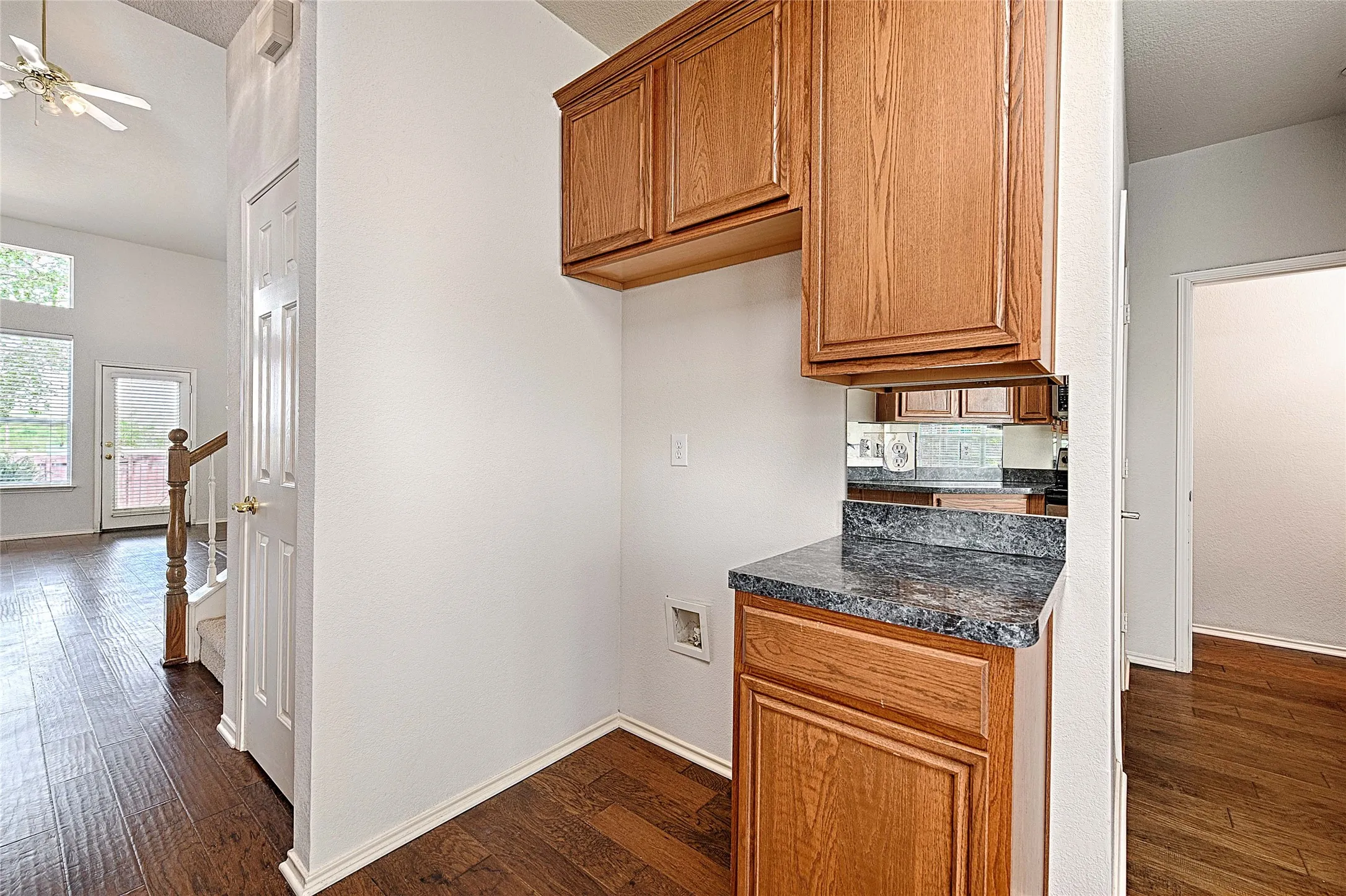 Townhouse For Sale in Collin County , 4579 Woodsboro Lane, Plano, Texas 75024, 2 Bedroom, 3 Bathroom, 2 Garage spaces, 1,950 Sqft, built in 2001, mls#21223844, Real Estate Agent in Plano, Homes For Sale in Collin county, Homes For Sale in Plano, Realtor in Plano Texas, Real Estate Brokerage Independent Realty Texas, Luminita Cordes Realtor