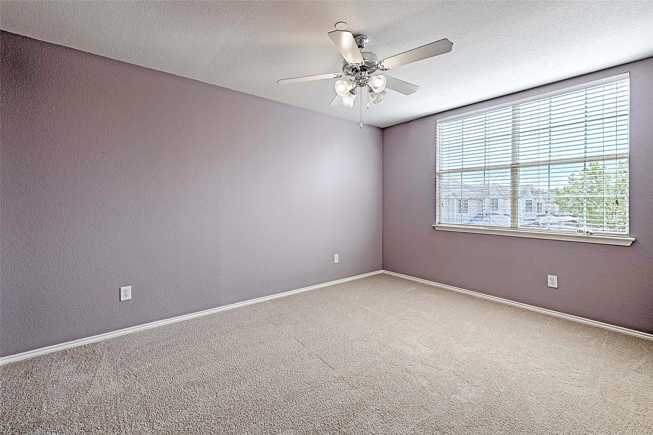 Townhouse For Sale in Collin County , 4579 Woodsboro Lane, Plano, Texas 75024, 2 Bedroom, 3 Bathroom, 2 Garage spaces, 1,950 Sqft, built in 2001, mls#21223844, Real Estate Agent in Plano, Homes For Sale in Collin county, Homes For Sale in Plano, Realtor in Plano Texas, Real Estate Brokerage Independent Realty Texas, Luminita Cordes Realtor