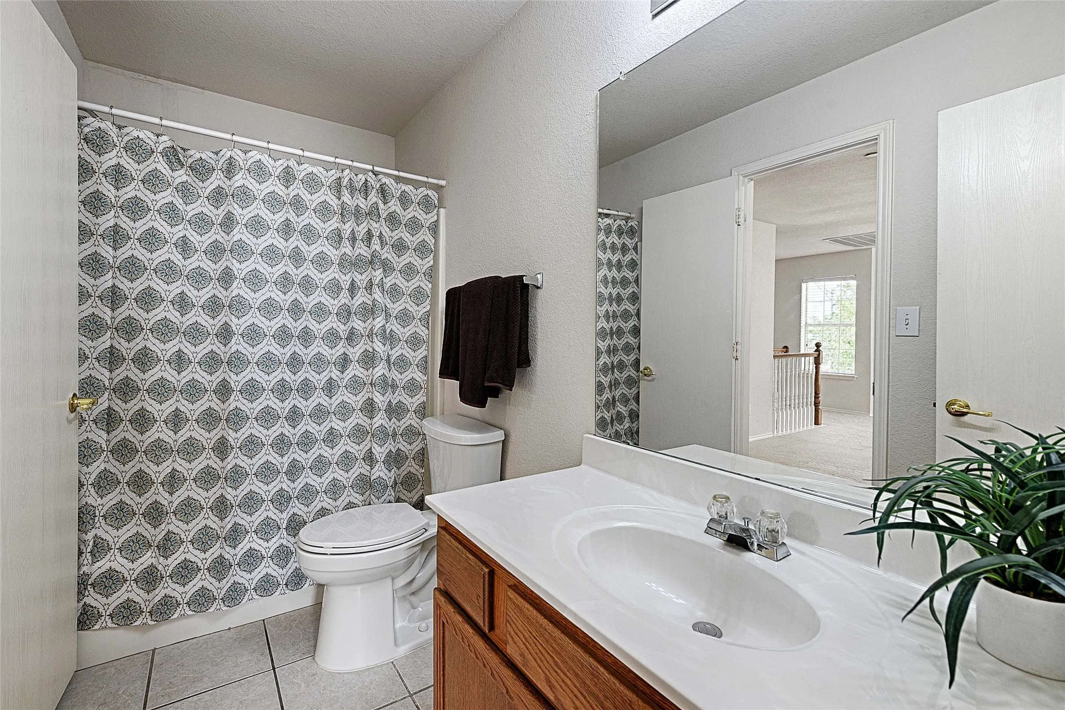 Townhouse For Sale in Collin County , 4579 Woodsboro Lane, Plano, Texas 75024, 2 Bedroom, 3 Bathroom, 2 Garage spaces, 1,950 Sqft, built in 2001, mls#21223844, Real Estate Agent in Plano, Homes For Sale in Collin county, Homes For Sale in Plano, Realtor in Plano Texas, Real Estate Brokerage Independent Realty Texas, Luminita Cordes Realtor