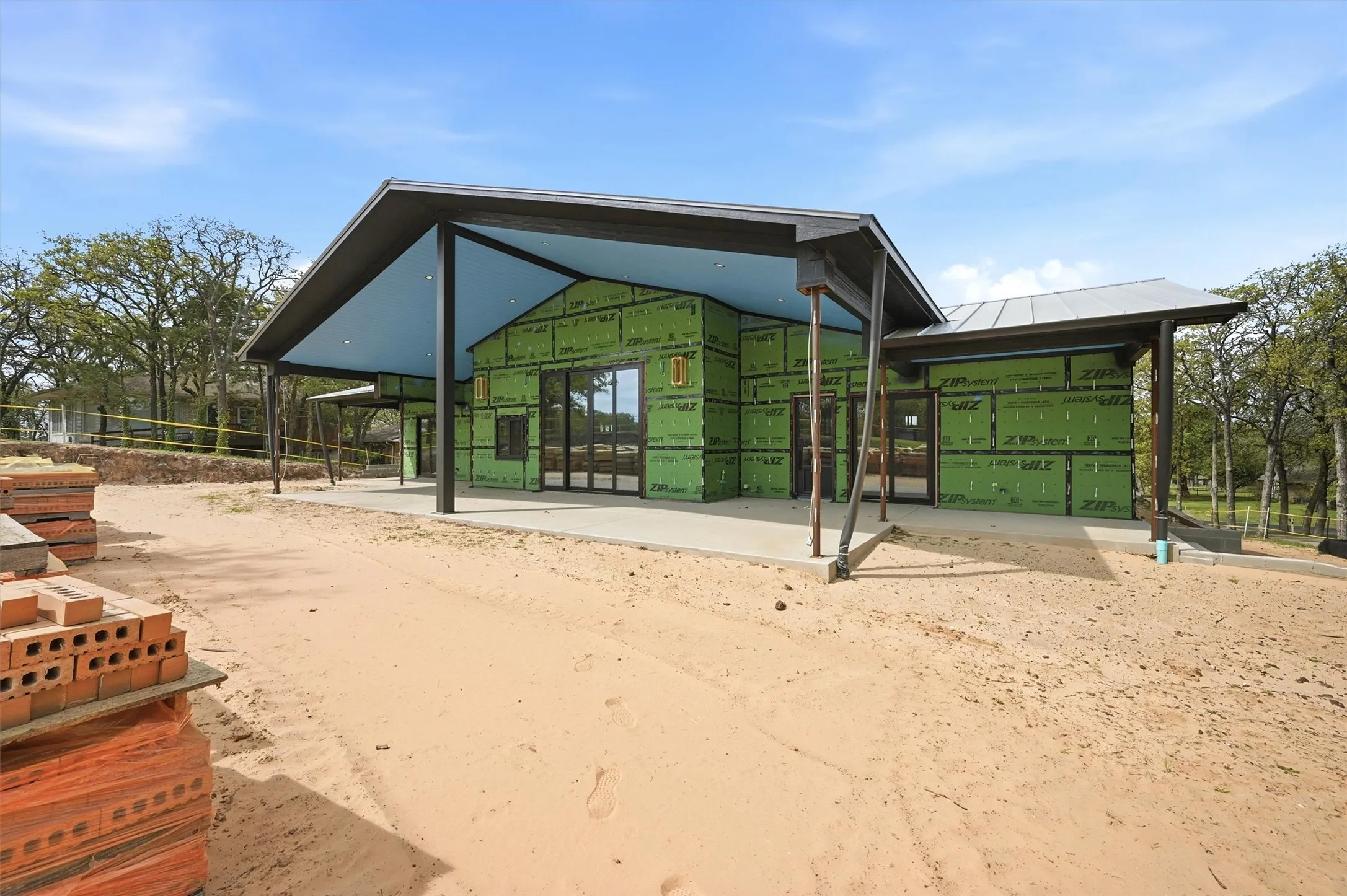 Single Family Residence For Sale in Cooke County , 108 Pawnee Trail, Lake Kiowa, Texas 76240, 3 Bedrooms, 5 Bathrooms, 3 Garage spaces, 4,500 Sqft, built in 2023, New Construction - Incomplete, Price $600,000, mls#21226416, Real Estate Agent in Lake Kiowa, Homes For Sale in Cooke county, Homes For Sale in Lake Kiowa, Realtor in Lake Kiowa Texas, Real Estate Brokerage Independent Realty Texas, Luminita Cordes Realtor