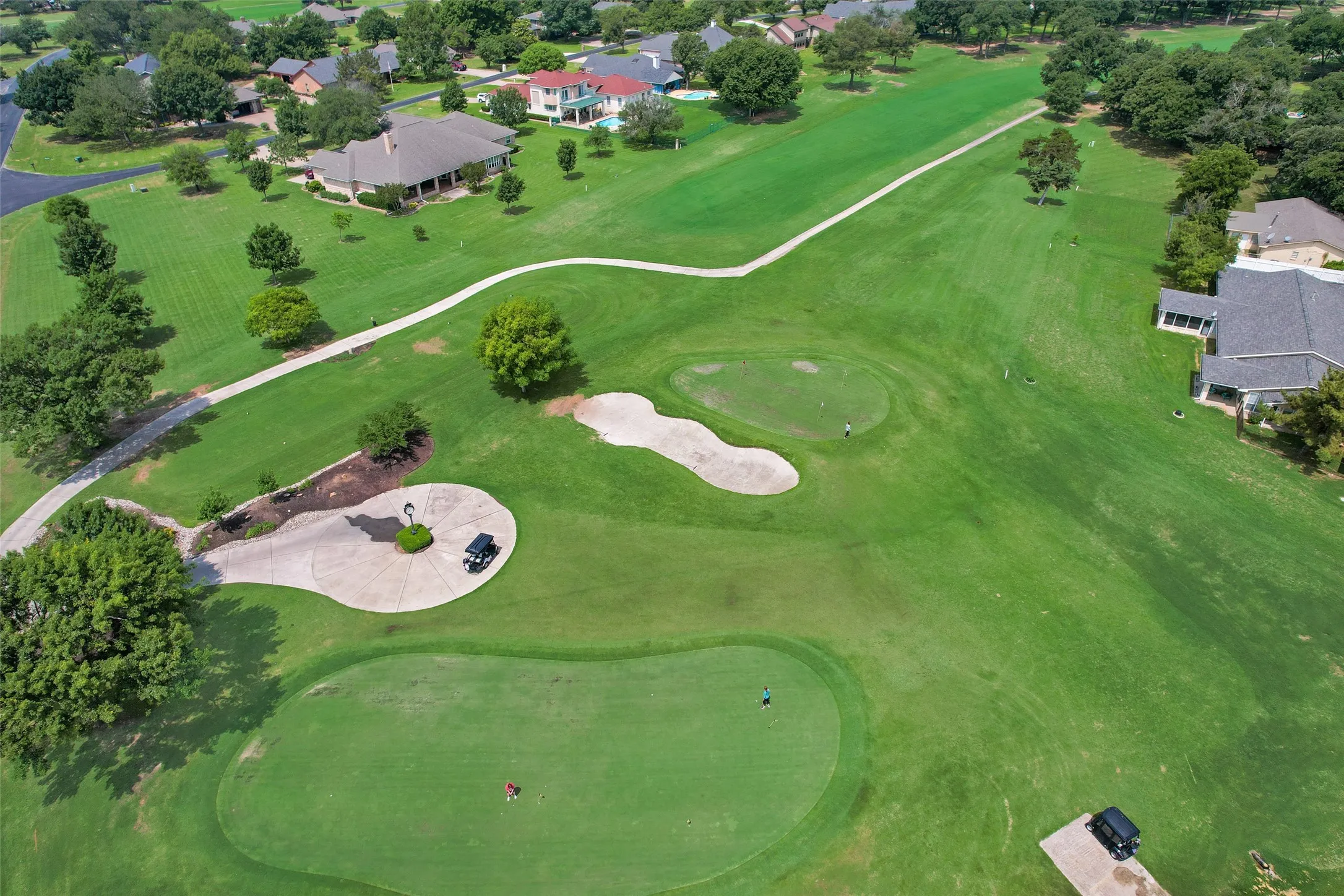 Single Family Residence For Sale in Cooke County , 108 Pawnee Trail, Lake Kiowa, Texas 76240, 3 Bedrooms, 5 Bathrooms, 3 Garage spaces, 4,500 Sqft, built in 2023, New Construction - Incomplete, Price $600,000, mls#21226416, Real Estate Agent in Lake Kiowa, Homes For Sale in Cooke county, Homes For Sale in Lake Kiowa, Realtor in Lake Kiowa Texas, Real Estate Brokerage Independent Realty Texas, Luminita Cordes Realtor