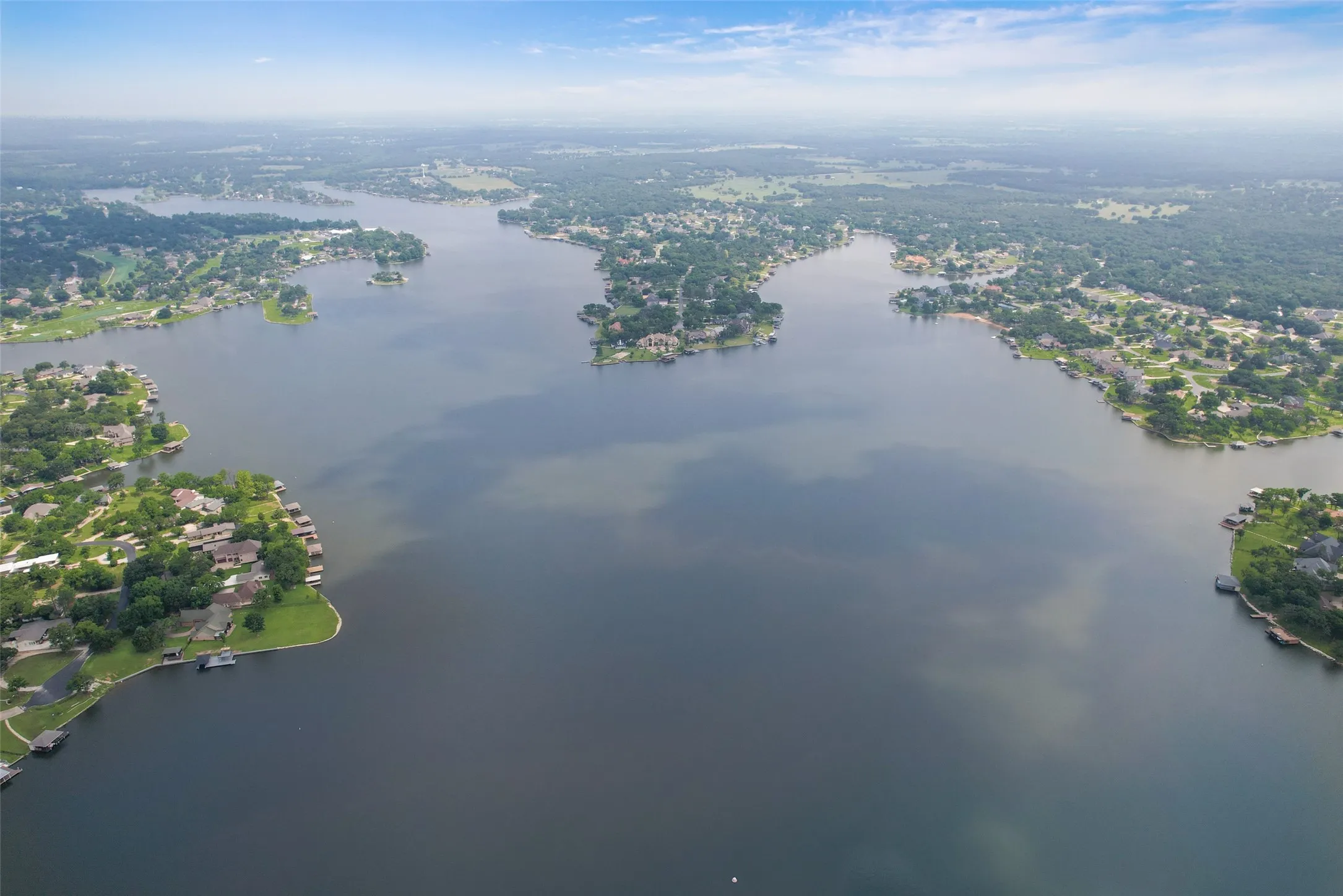 Single Family Residence For Sale in Cooke County , 108 Pawnee Trail, Lake Kiowa, Texas 76240, 3 Bedrooms, 5 Bathrooms, 3 Garage spaces, 4,500 Sqft, built in 2023, New Construction - Incomplete, Price $600,000, mls#21226416, Real Estate Agent in Lake Kiowa, Homes For Sale in Cooke county, Homes For Sale in Lake Kiowa, Realtor in Lake Kiowa Texas, Real Estate Brokerage Independent Realty Texas, Luminita Cordes Realtor