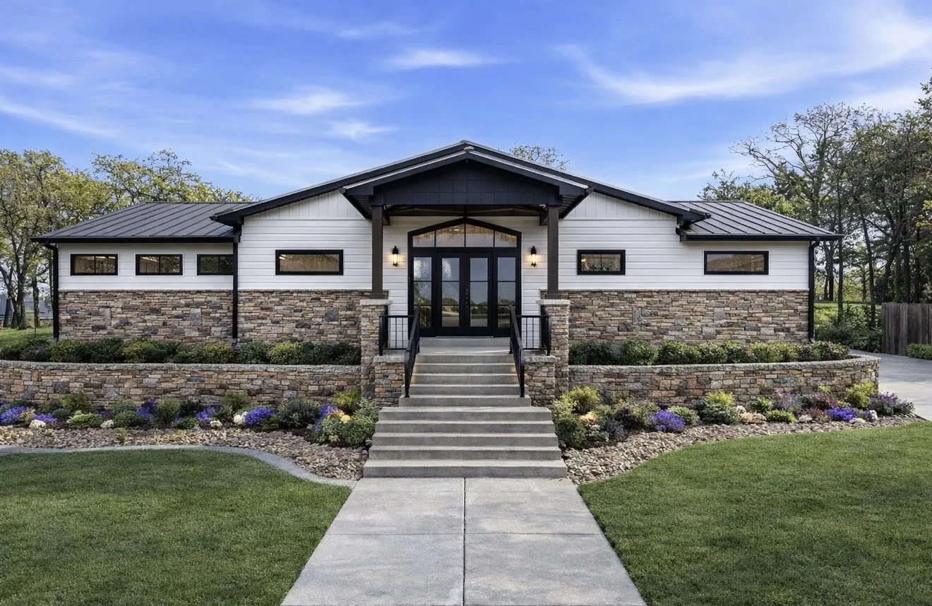 Single Family Residence For Sale in Cooke County , 108 Pawnee Trail, Lake Kiowa, Texas 76240, 3 Bedrooms, 5 Bathrooms, 3 Garage spaces, 4,500 Sqft, built in 2023, New Construction - Incomplete, Price $600,000, mls#21226416, Real Estate Agent in Lake Kiowa, Homes For Sale in Cooke county, Homes For Sale in Lake Kiowa, Realtor in Lake Kiowa Texas, Real Estate Brokerage Independent Realty Texas, Luminita Cordes Realtor