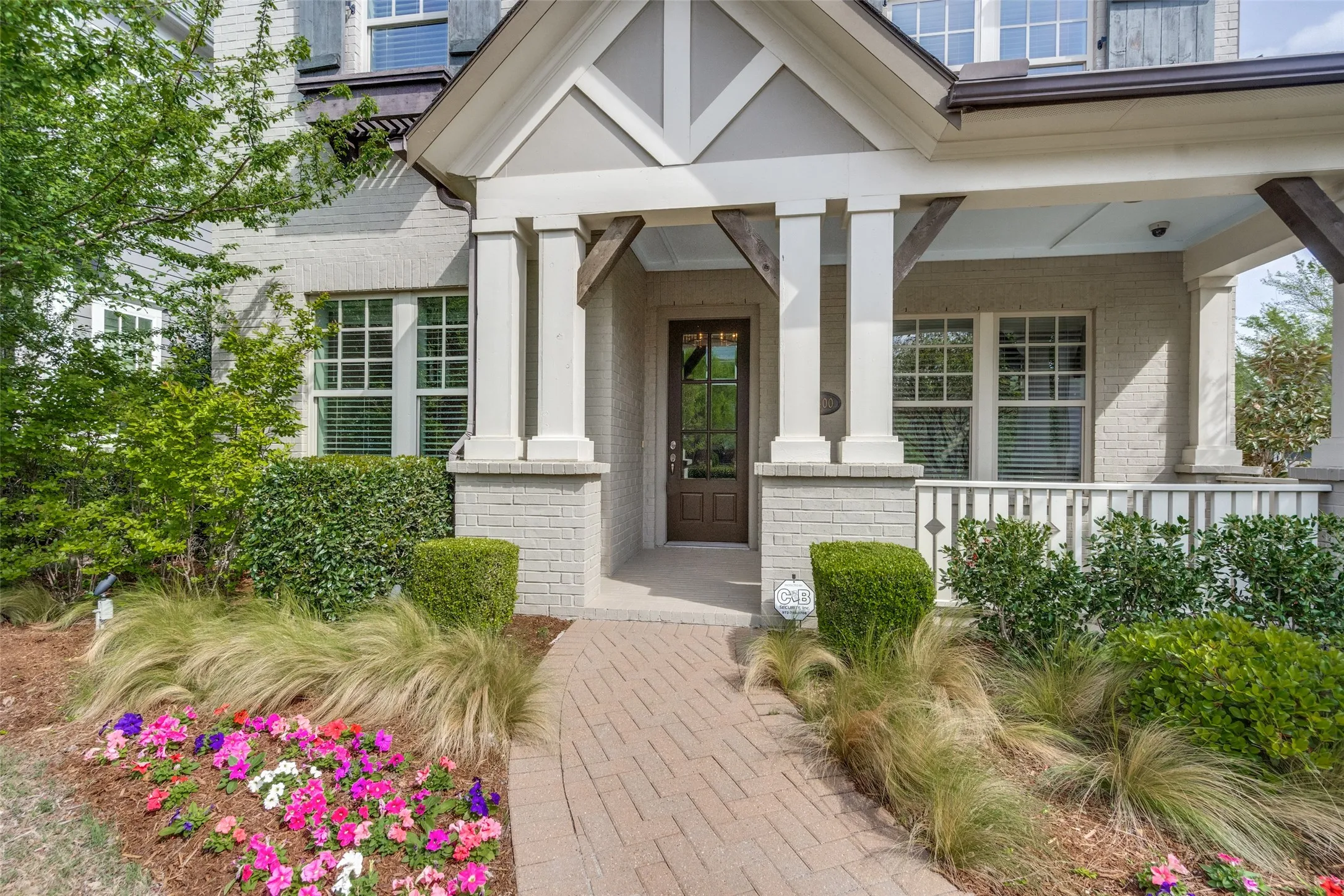 Single Family Residence For Sale in Collin County , 7400 Wescott Lane, Mc Kinney, Texas 75071, 4 Bedroom, 4 Bathroom, 2 Garage spaces, 2,695 Sqft, built in 2016, Preowned, mls#21225525, Real Estate Agent in Mc Kinney, Homes For Sale in Collin county, Homes For Sale in Mc Kinney, Realtor in Mc Kinney Texas, Real Estate Brokerage Independent Realty Texas, Luminita Cordes Realtor