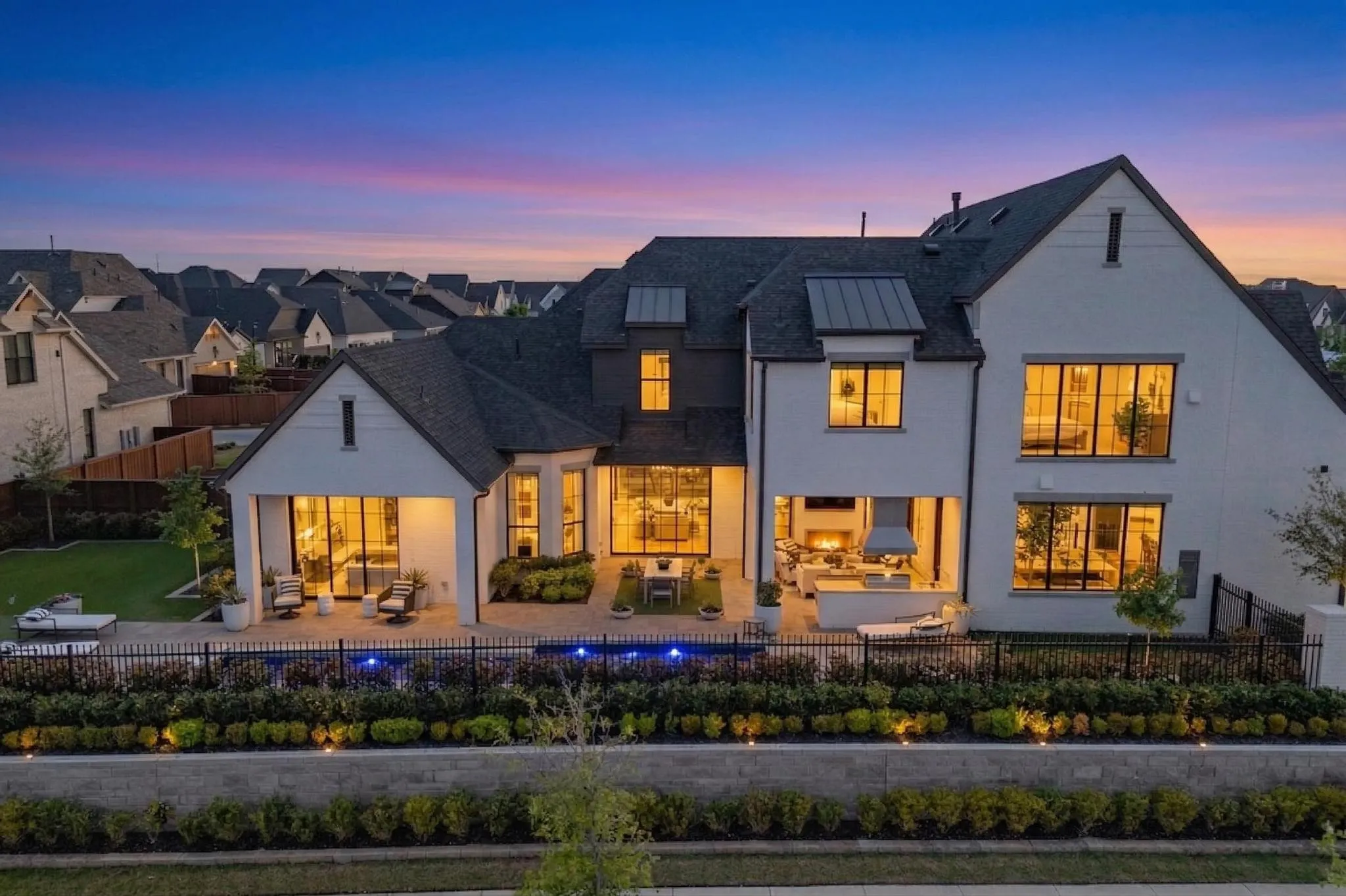 Single Family Residence For Sale in Denton County , 3983 Honeycutt Drive, Frisco, Texas 75033, 5 Bedroom, 8 Bathroom, 3 Garage spaces, 4,071 Sqft, built in 2023, Preowned, mls#21224483, Real Estate Agent in Frisco, Homes For Sale in Denton county, Homes For Sale in Frisco, Realtor in Frisco Texas, Real Estate Brokerage Independent Realty Texas, Luminita Cordes Realtor