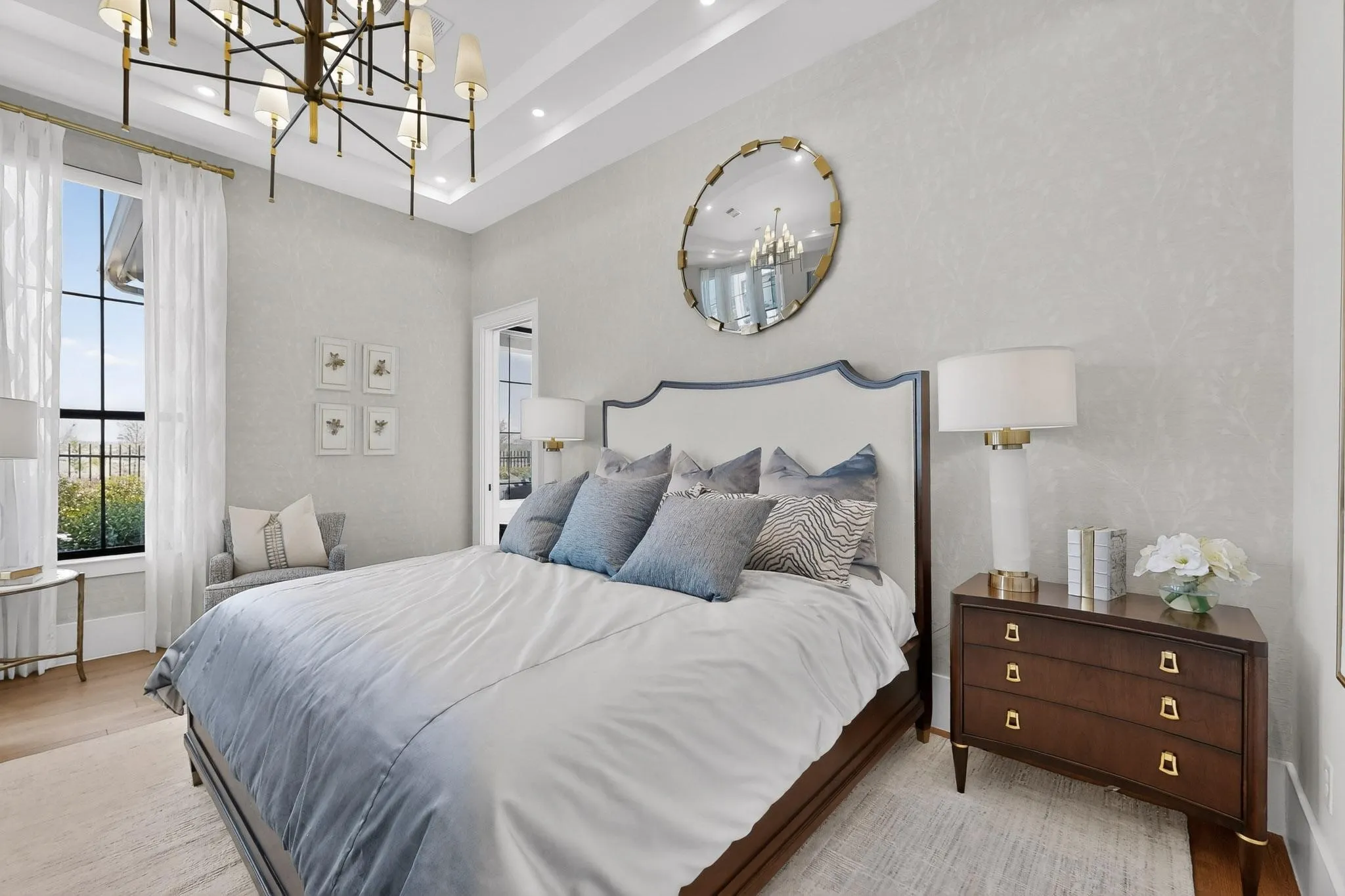 Single Family Residence For Sale in Denton County , 3983 Honeycutt Drive, Frisco, Texas 75033, 5 Bedroom, 8 Bathroom, 3 Garage spaces, 4,071 Sqft, built in 2023, Preowned, mls#21224483, Real Estate Agent in Frisco, Homes For Sale in Denton county, Homes For Sale in Frisco, Realtor in Frisco Texas, Real Estate Brokerage Independent Realty Texas, Luminita Cordes Realtor