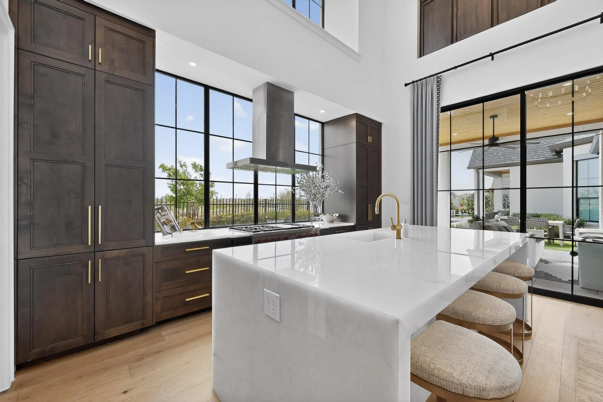Single Family Residence For Sale in Denton County , 3983 Honeycutt Drive, Frisco, Texas 75033, 5 Bedroom, 8 Bathroom, 3 Garage spaces, 4,071 Sqft, built in 2023, Preowned, mls#21224483, Real Estate Agent in Frisco, Homes For Sale in Denton county, Homes For Sale in Frisco, Realtor in Frisco Texas, Real Estate Brokerage Independent Realty Texas, Luminita Cordes Realtor