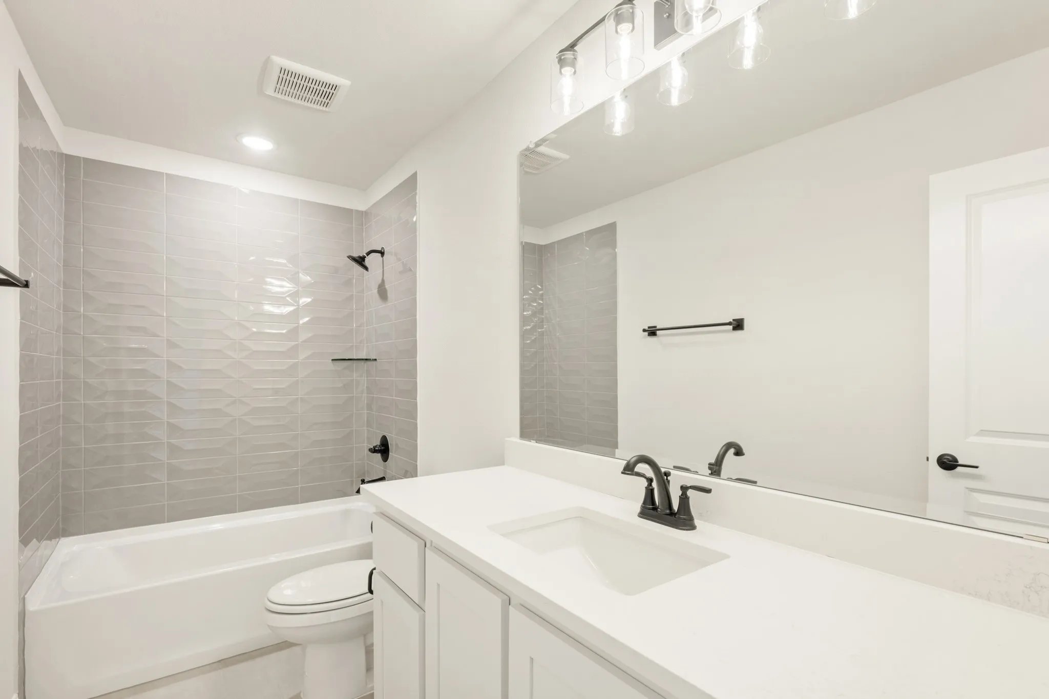 Single Family Residence For Sale in Tarrant County , 2302 Prosper Way, Mansfield, Texas 76063, 4 Bedrooms, 4 Bathrooms, 2 Garage spaces, 3,485 Sqft, built in 2024, New Construction - Complete, Price $658,803, mls#21226684, Real Estate Agent in Mansfield, Homes For Sale in Tarrant county, Homes For Sale in Mansfield, Realtor in Mansfield Texas, Real Estate Brokerage Independent Realty Texas, Luminita Cordes Realtor