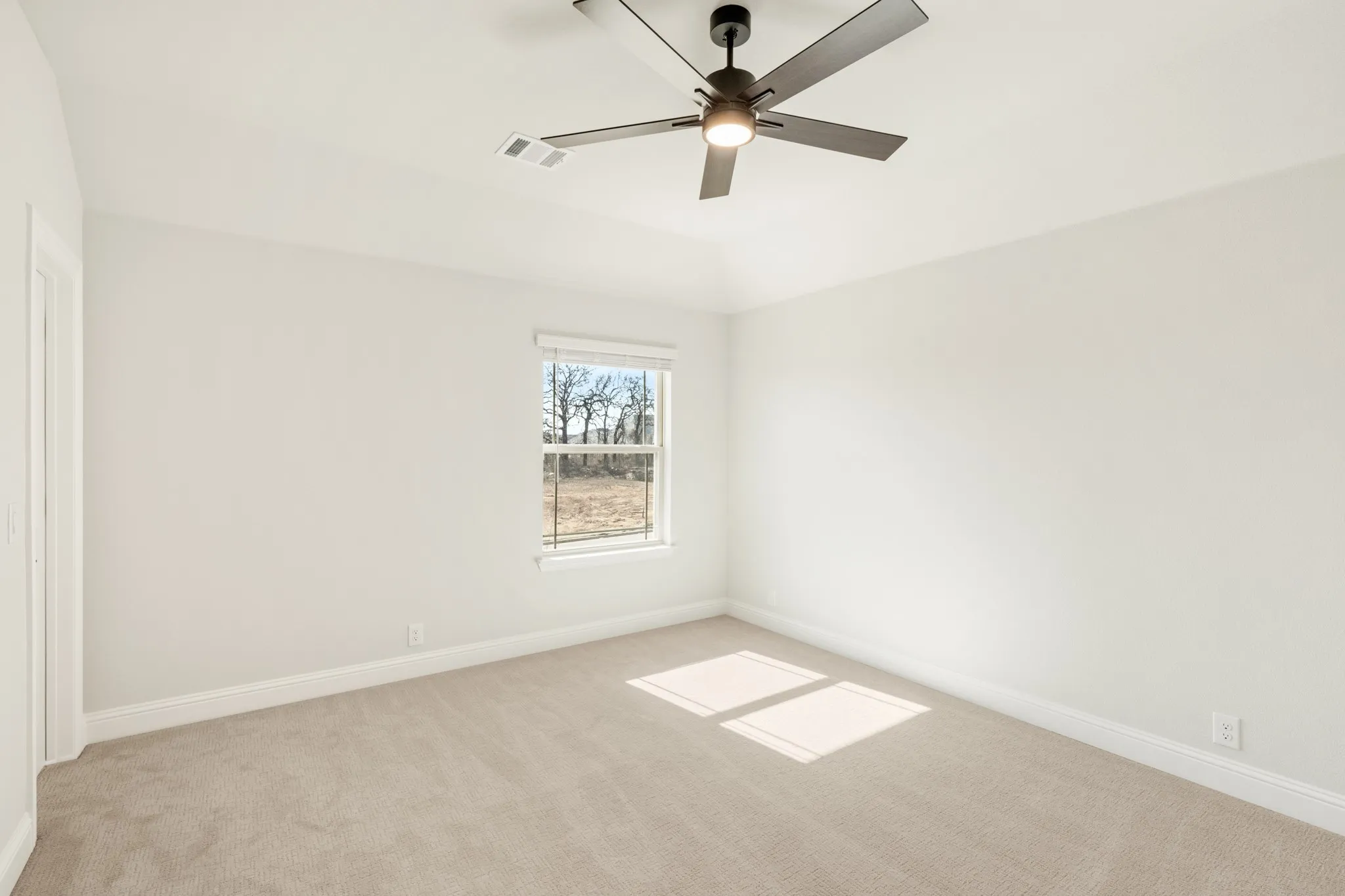 Single Family Residence For Sale in Tarrant County , 2302 Prosper Way, Mansfield, Texas 76063, 4 Bedrooms, 4 Bathrooms, 2 Garage spaces, 3,485 Sqft, built in 2024, New Construction - Complete, Price $658,803, mls#21226684, Real Estate Agent in Mansfield, Homes For Sale in Tarrant county, Homes For Sale in Mansfield, Realtor in Mansfield Texas, Real Estate Brokerage Independent Realty Texas, Luminita Cordes Realtor