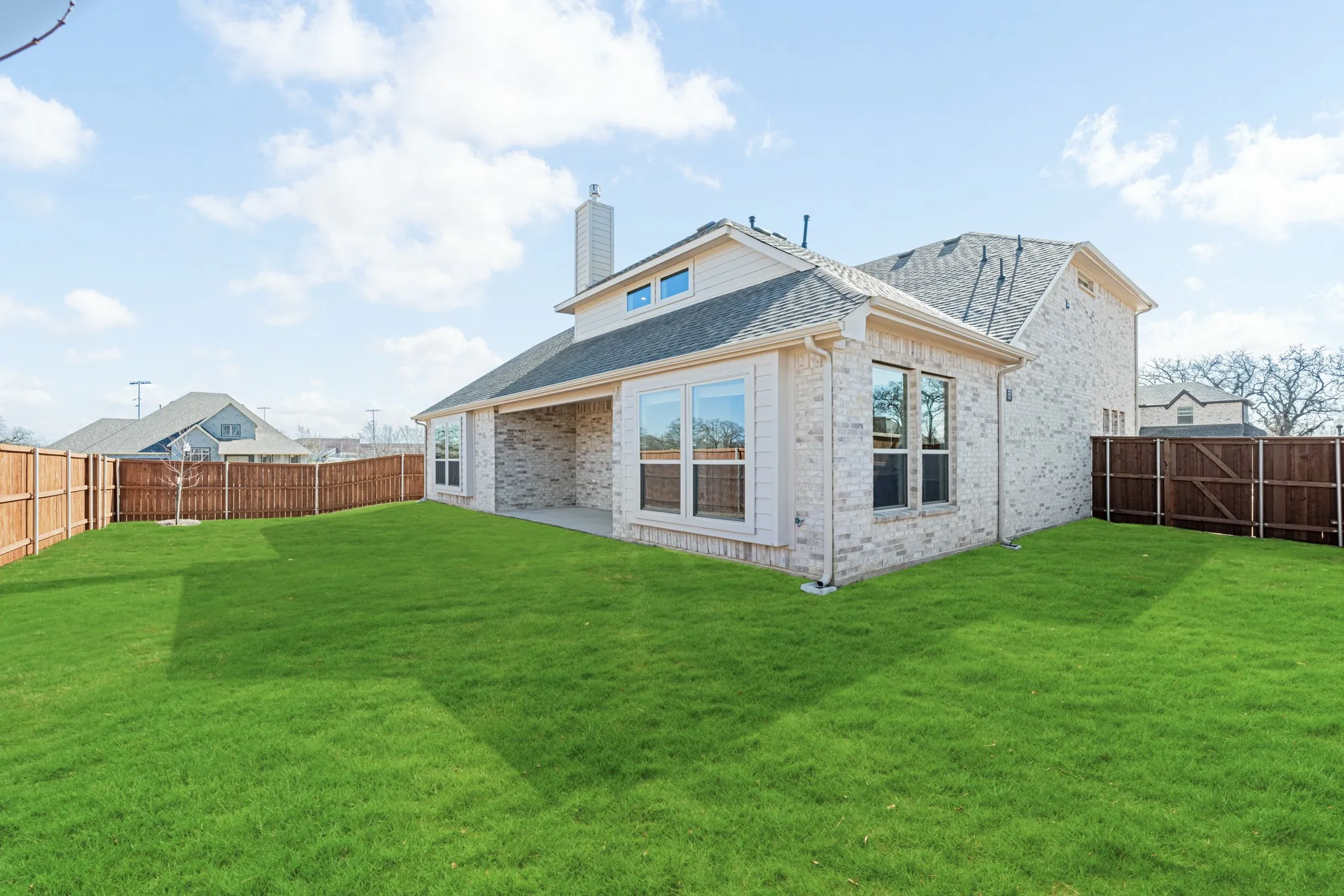 Single Family Residence For Sale in Tarrant County , 2302 Prosper Way, Mansfield, Texas 76063, 4 Bedrooms, 4 Bathrooms, 2 Garage spaces, 3,485 Sqft, built in 2024, New Construction - Complete, Price $658,803, mls#21226684, Real Estate Agent in Mansfield, Homes For Sale in Tarrant county, Homes For Sale in Mansfield, Realtor in Mansfield Texas, Real Estate Brokerage Independent Realty Texas, Luminita Cordes Realtor