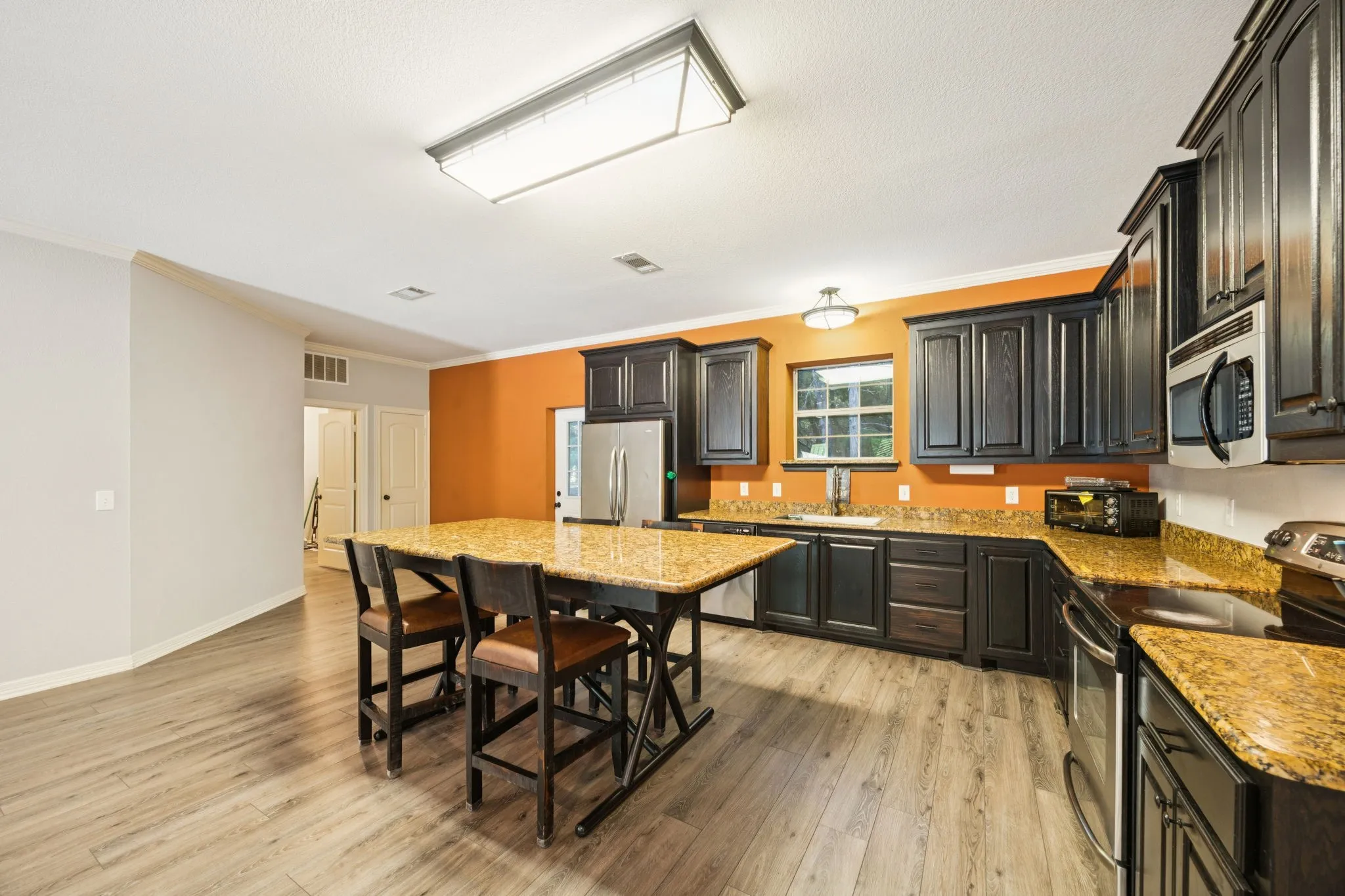 Farm For Sale in Collin County , 4360 County Road 411, Mc Kinney, Texas 75071, 4 Bedroom, 3 Bathroom, Garage spaces, 2,880 Sqft, built in 2007, Preowned, mls#21226679, Real Estate Agent in Mc Kinney, Homes For Sale in Collin county, Homes For Sale in Mc Kinney, Realtor in Mc Kinney Texas, Real Estate Brokerage Independent Realty Texas, Luminita Cordes Realtor