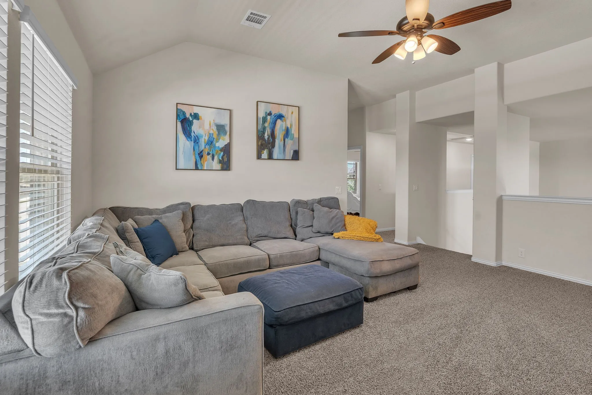Single Family Residence For Sale in Ellis County , 4002 Grove Valley Road, Midlothian, Texas 76065, 5 Bedroom, 4 Bathroom, 2 Garage spaces, 3,484 Sqft, built in 2021, Preowned, mls#21222534, Real Estate Agent in Midlothian, Homes For Sale in Ellis county, Homes For Sale in Midlothian, Realtor in Midlothian Texas, Real Estate Brokerage Independent Realty Texas, Luminita Cordes Realtor