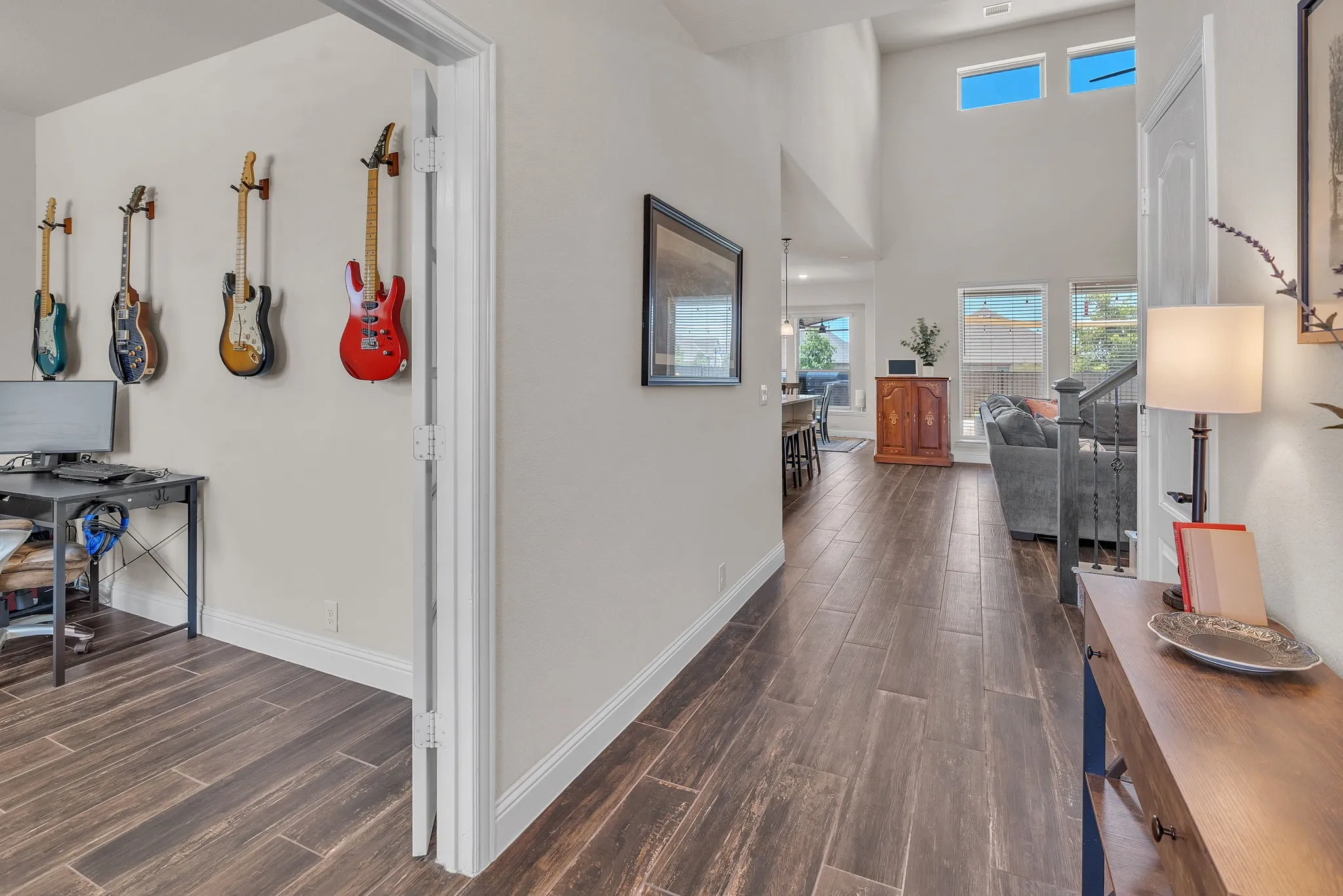Single Family Residence For Sale in Ellis County , 4002 Grove Valley Road, Midlothian, Texas 76065, 5 Bedroom, 4 Bathroom, 2 Garage spaces, 3,484 Sqft, built in 2021, Preowned, mls#21222534, Real Estate Agent in Midlothian, Homes For Sale in Ellis county, Homes For Sale in Midlothian, Realtor in Midlothian Texas, Real Estate Brokerage Independent Realty Texas, Luminita Cordes Realtor