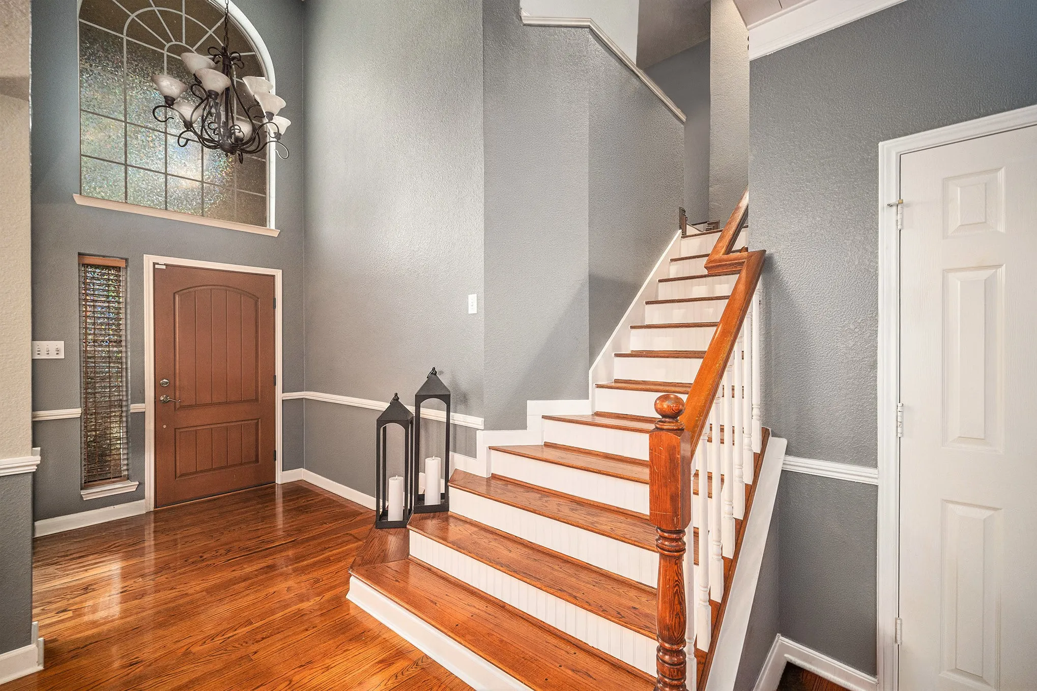 Single Family Residence For Sale in Tarrant County , 6213 Bowin Drive, Fort Worth, Texas 76132, 4 Bedroom, 3 Bathroom, 2 Garage spaces, 2,697 Sqft, built in 1998, Preowned, mls#21225816, Real Estate Agent in Fort Worth, Homes For Sale in Tarrant county, Homes For Sale in Fort Worth, Realtor in Fort Worth Texas, Real Estate Brokerage Independent Realty Texas, Luminita Cordes Realtor