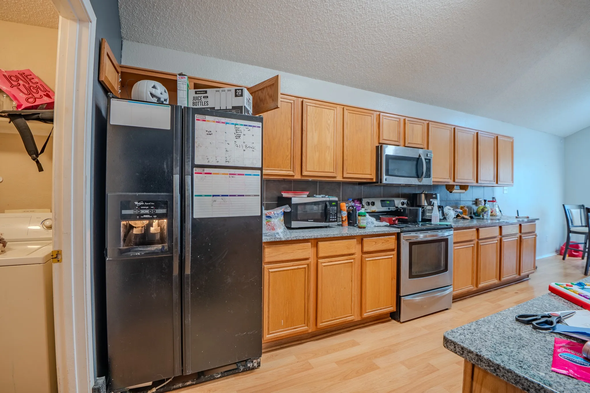 Single Family Residence For Sale in Tarrant County , 2401 Kelton Street, Fort Worth, Texas 76133, 4 Bedroom, 2 Bathroom, 2 Garage spaces, 1,816 Sqft, built in 2000, mls#21224024, Real Estate Agent in Fort Worth, Homes For Sale in Tarrant county, Homes For Sale in Fort Worth, Realtor in Fort Worth Texas, Real Estate Brokerage Independent Realty Texas, Luminita Cordes Realtor