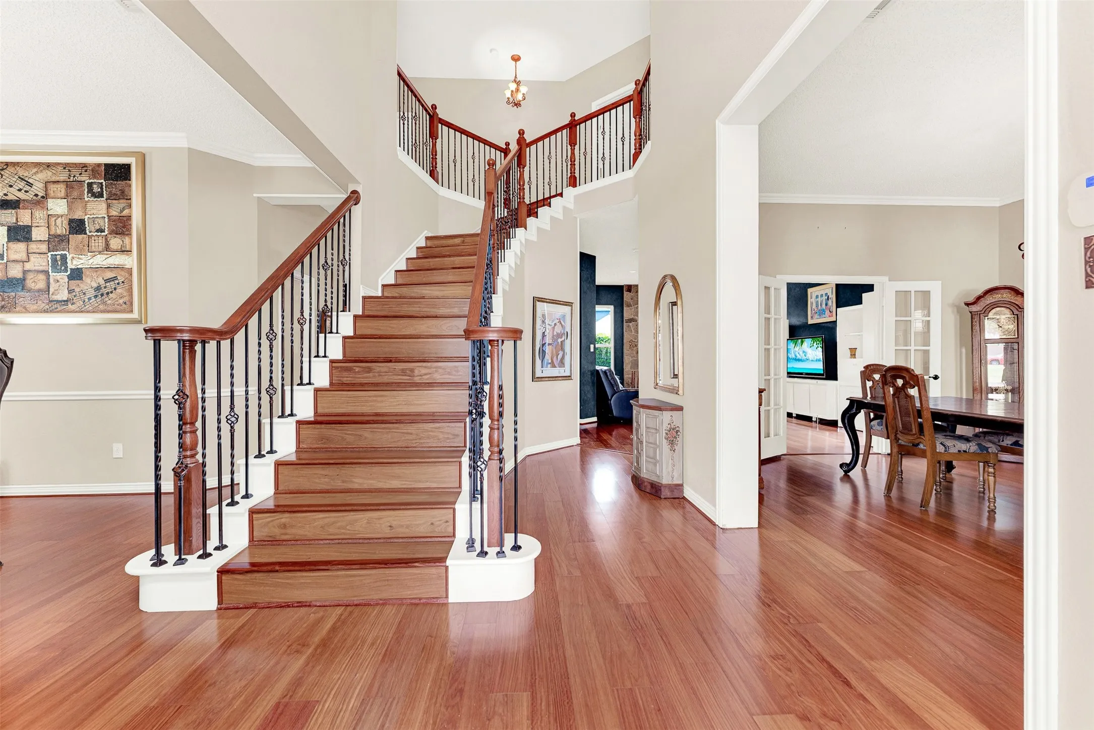 Single Family Residence For Sale in Collin County , 4513 Quincy Lane, Plano, Texas 75024, 5 Bedroom, 4 Bathroom, 3 Garage spaces, 4,068 Sqft, built in 1993, Price $875,000, mls#21226352, Real Estate Agent in Plano, Homes For Sale in Collin county, Homes For Sale in Plano, Realtor in Plano Texas, Real Estate Brokerage Independent Realty Texas, Luminita Cordes Realtor