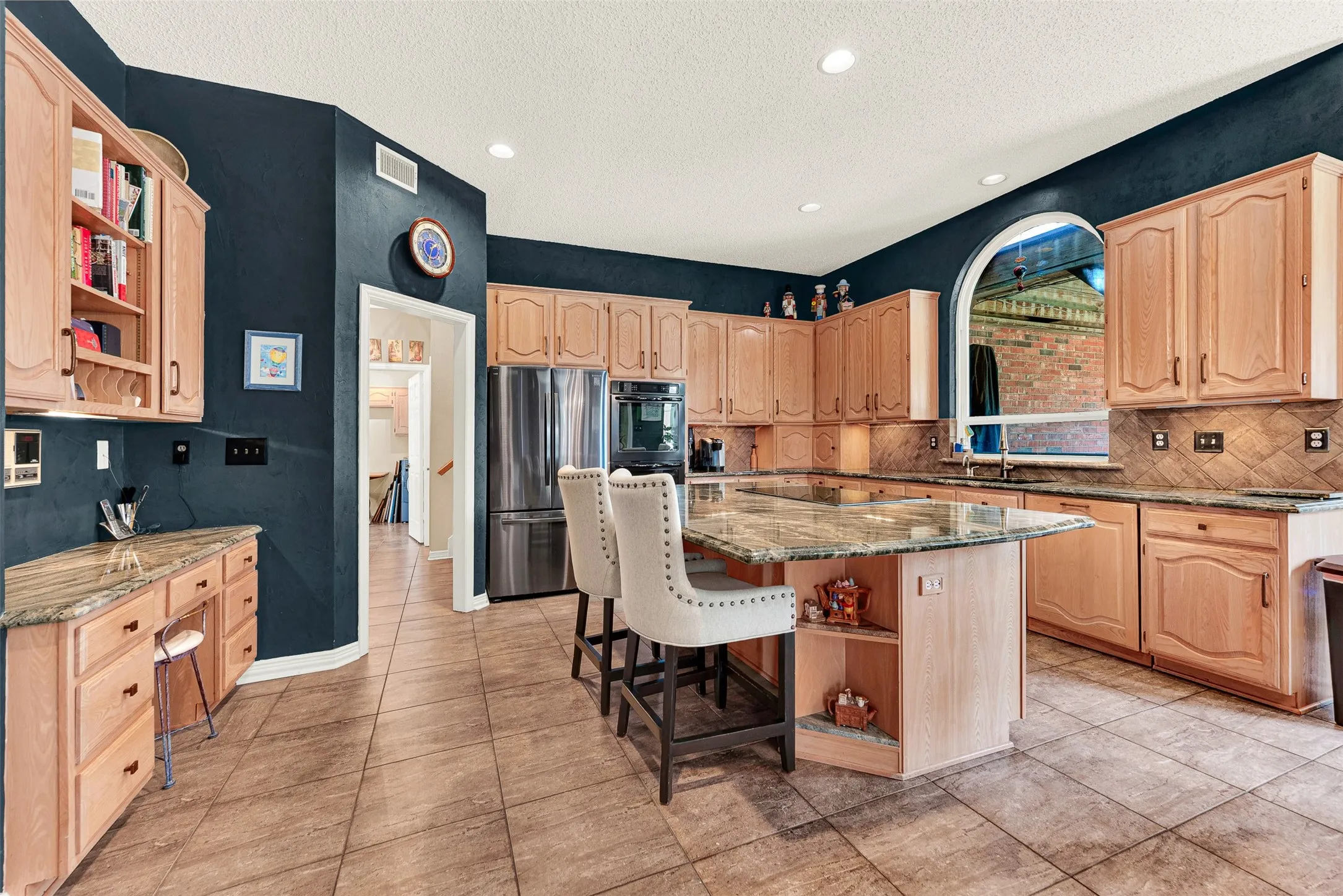 Single Family Residence For Sale in Collin County , 4513 Quincy Lane, Plano, Texas 75024, 5 Bedroom, 4 Bathroom, 3 Garage spaces, 4,068 Sqft, built in 1993, Price $875,000, mls#21226352, Real Estate Agent in Plano, Homes For Sale in Collin county, Homes For Sale in Plano, Realtor in Plano Texas, Real Estate Brokerage Independent Realty Texas, Luminita Cordes Realtor