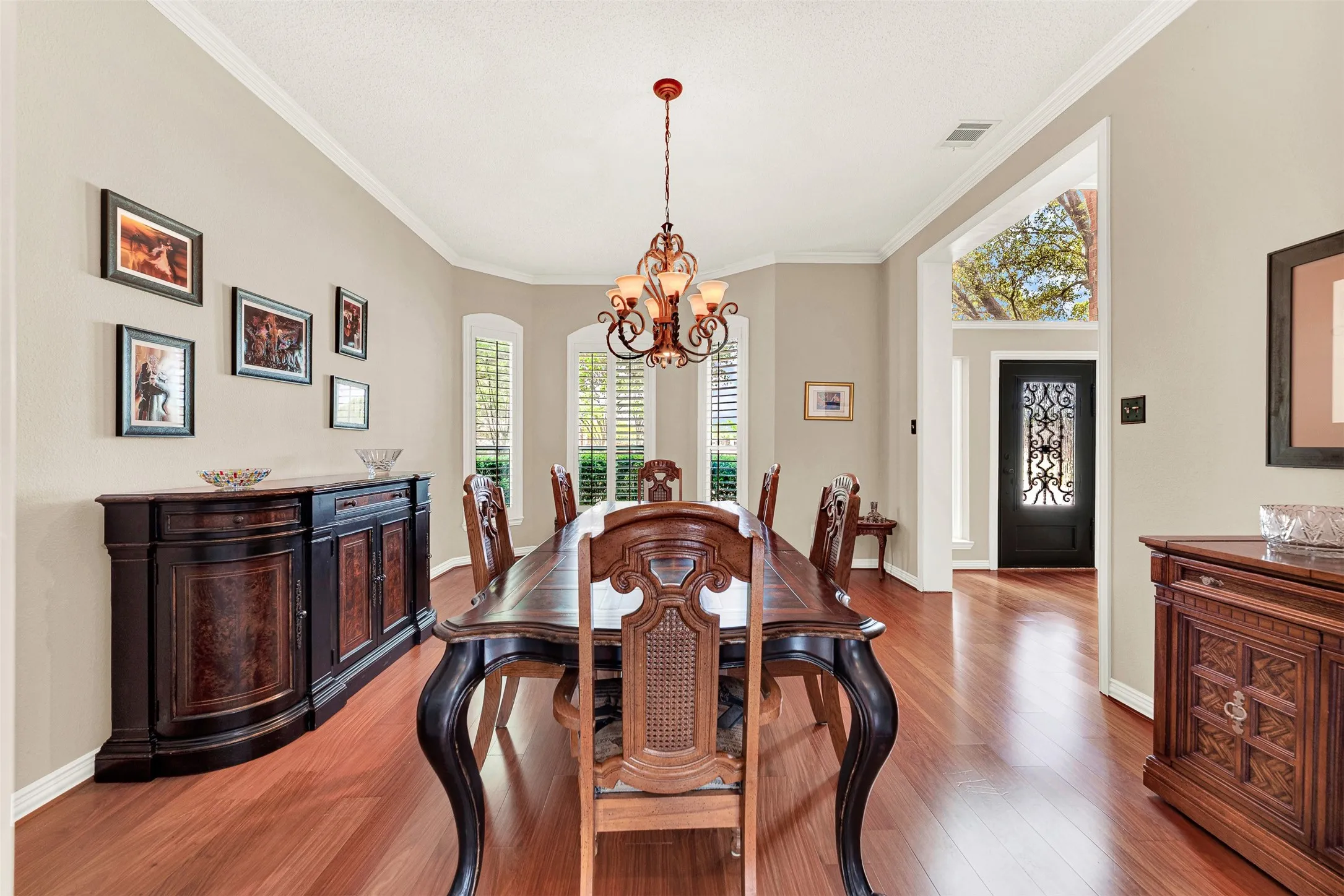 Single Family Residence For Sale in Collin County , 4513 Quincy Lane, Plano, Texas 75024, 5 Bedroom, 4 Bathroom, 3 Garage spaces, 4,068 Sqft, built in 1993, Price $875,000, mls#21226352, Real Estate Agent in Plano, Homes For Sale in Collin county, Homes For Sale in Plano, Realtor in Plano Texas, Real Estate Brokerage Independent Realty Texas, Luminita Cordes Realtor
