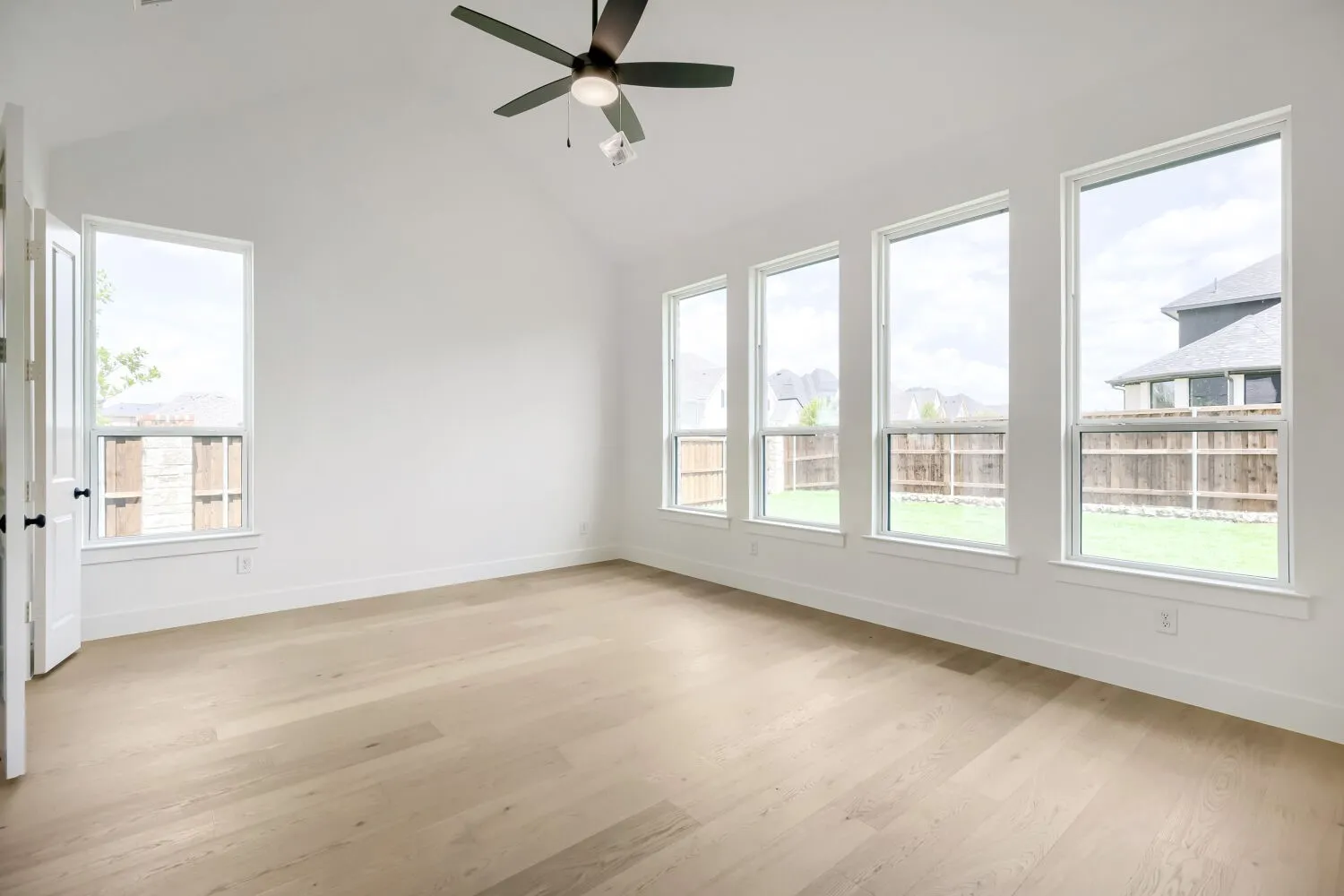 Single Family Residence For Sale in Denton County , 2780 Amber Lane, Prosper, Texas 75078, 5 Bedroom, 6 Bathroom, 3 Garage spaces, 4,124 Sqft, built in 2026, New Construction - Incomplete, mls#21226785, Real Estate Agent in Prosper, Homes For Sale in Denton county, Homes For Sale in Prosper, Realtor in Prosper Texas, Real Estate Brokerage Independent Realty Texas, Luminita Cordes Realtor