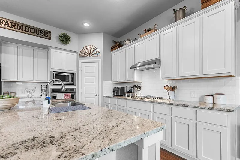 Single Family Residence For Sale in Grayson County , 3705 Magnolia Court, Denison, Texas 75020, 5 Bedroom, 4 Bathroom, 2 Garage spaces, 3,317 Sqft, built in 2018, Preowned, mls#21226901, Real Estate Agent in Denison, Homes For Sale in Grayson county, Homes For Sale in Denison, Realtor in Denison Texas, Real Estate Brokerage Independent Realty Texas, Luminita Cordes Realtor