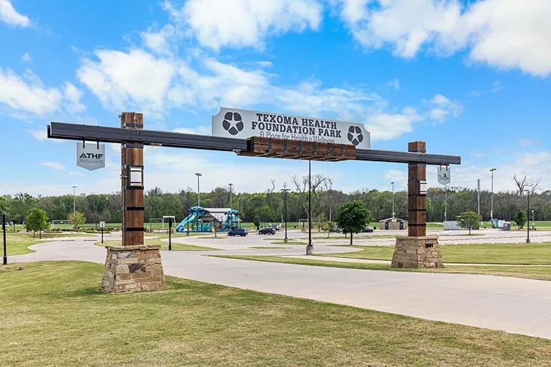 Single Family Residence For Sale in Grayson County , 3705 Magnolia Court, Denison, Texas 75020, 5 Bedroom, 4 Bathroom, 2 Garage spaces, 3,317 Sqft, built in 2018, Preowned, mls#21226901, Real Estate Agent in Denison, Homes For Sale in Grayson county, Homes For Sale in Denison, Realtor in Denison Texas, Real Estate Brokerage Independent Realty Texas, Luminita Cordes Realtor