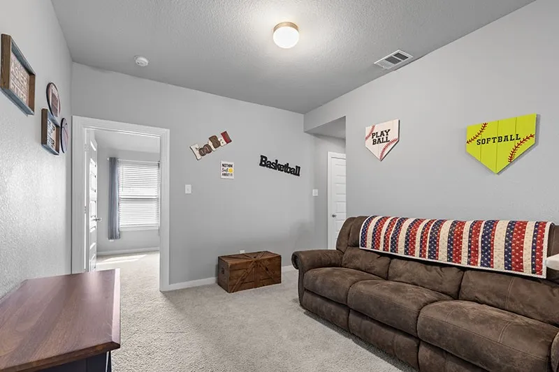 Single Family Residence For Sale in Grayson County , 3705 Magnolia Court, Denison, Texas 75020, 5 Bedroom, 4 Bathroom, 2 Garage spaces, 3,317 Sqft, built in 2018, Preowned, mls#21226901, Real Estate Agent in Denison, Homes For Sale in Grayson county, Homes For Sale in Denison, Realtor in Denison Texas, Real Estate Brokerage Independent Realty Texas, Luminita Cordes Realtor