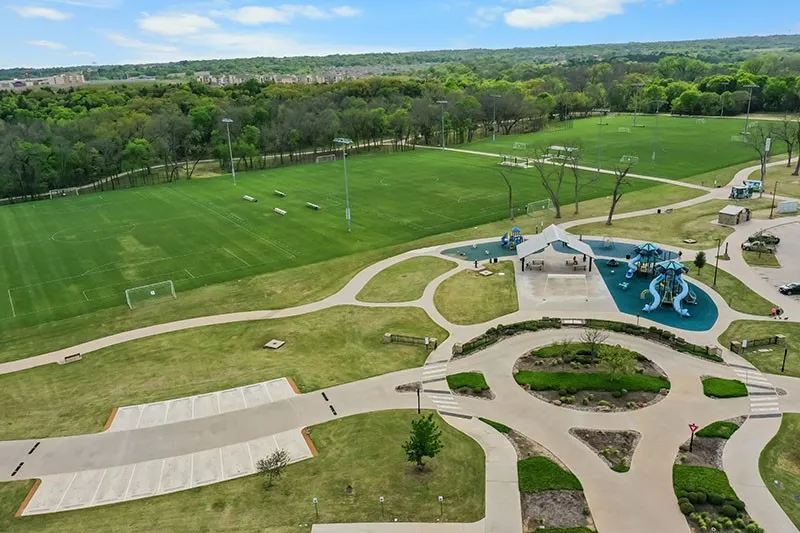 Single Family Residence For Sale in Grayson County , 3705 Magnolia Court, Denison, Texas 75020, 5 Bedroom, 4 Bathroom, 2 Garage spaces, 3,317 Sqft, built in 2018, Preowned, mls#21226901, Real Estate Agent in Denison, Homes For Sale in Grayson county, Homes For Sale in Denison, Realtor in Denison Texas, Real Estate Brokerage Independent Realty Texas, Luminita Cordes Realtor