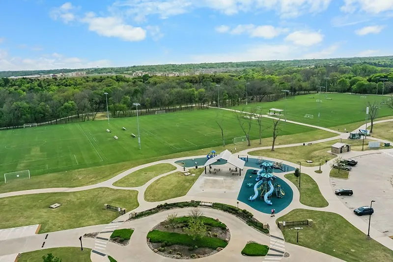 Single Family Residence For Sale in Grayson County , 3705 Magnolia Court, Denison, Texas 75020, 5 Bedroom, 4 Bathroom, 2 Garage spaces, 3,317 Sqft, built in 2018, Preowned, mls#21226901, Real Estate Agent in Denison, Homes For Sale in Grayson county, Homes For Sale in Denison, Realtor in Denison Texas, Real Estate Brokerage Independent Realty Texas, Luminita Cordes Realtor
