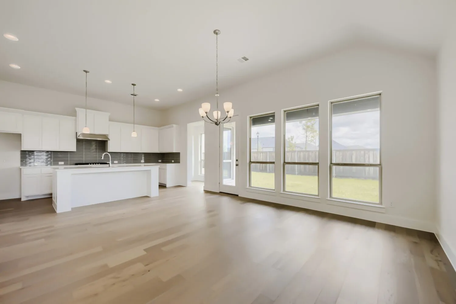 Single Family Residence For Sale in Tarrant County , 11404 Jackloe Street, Fort Worth, Texas 76052, 4 Bedroom, 3 Bathroom, 2 Garage spaces, 2,704 Sqft, built in 2026, New Construction - Incomplete, Price $525,000, mls#21226906, Real Estate Agent in Fort Worth, Homes For Sale in Tarrant county, Homes For Sale in Fort Worth, Realtor in Fort Worth Texas, Real Estate Brokerage Independent Realty Texas, Luminita Cordes Realtor