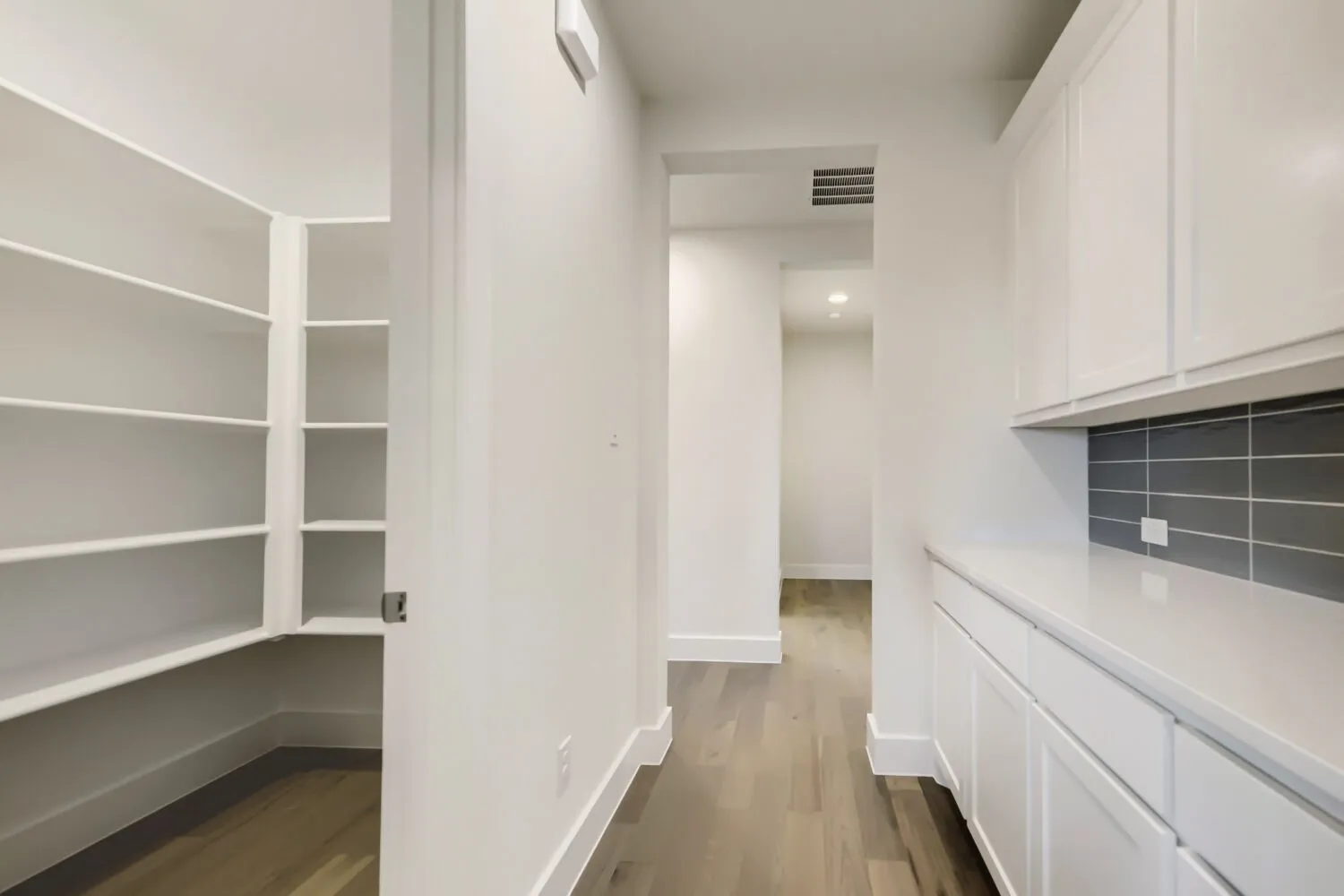 Single Family Residence For Sale in Tarrant County , 11404 Jackloe Street, Fort Worth, Texas 76052, 4 Bedroom, 3 Bathroom, 2 Garage spaces, 2,704 Sqft, built in 2026, New Construction - Incomplete, Price $525,000, mls#21226906, Real Estate Agent in Fort Worth, Homes For Sale in Tarrant county, Homes For Sale in Fort Worth, Realtor in Fort Worth Texas, Real Estate Brokerage Independent Realty Texas, Luminita Cordes Realtor