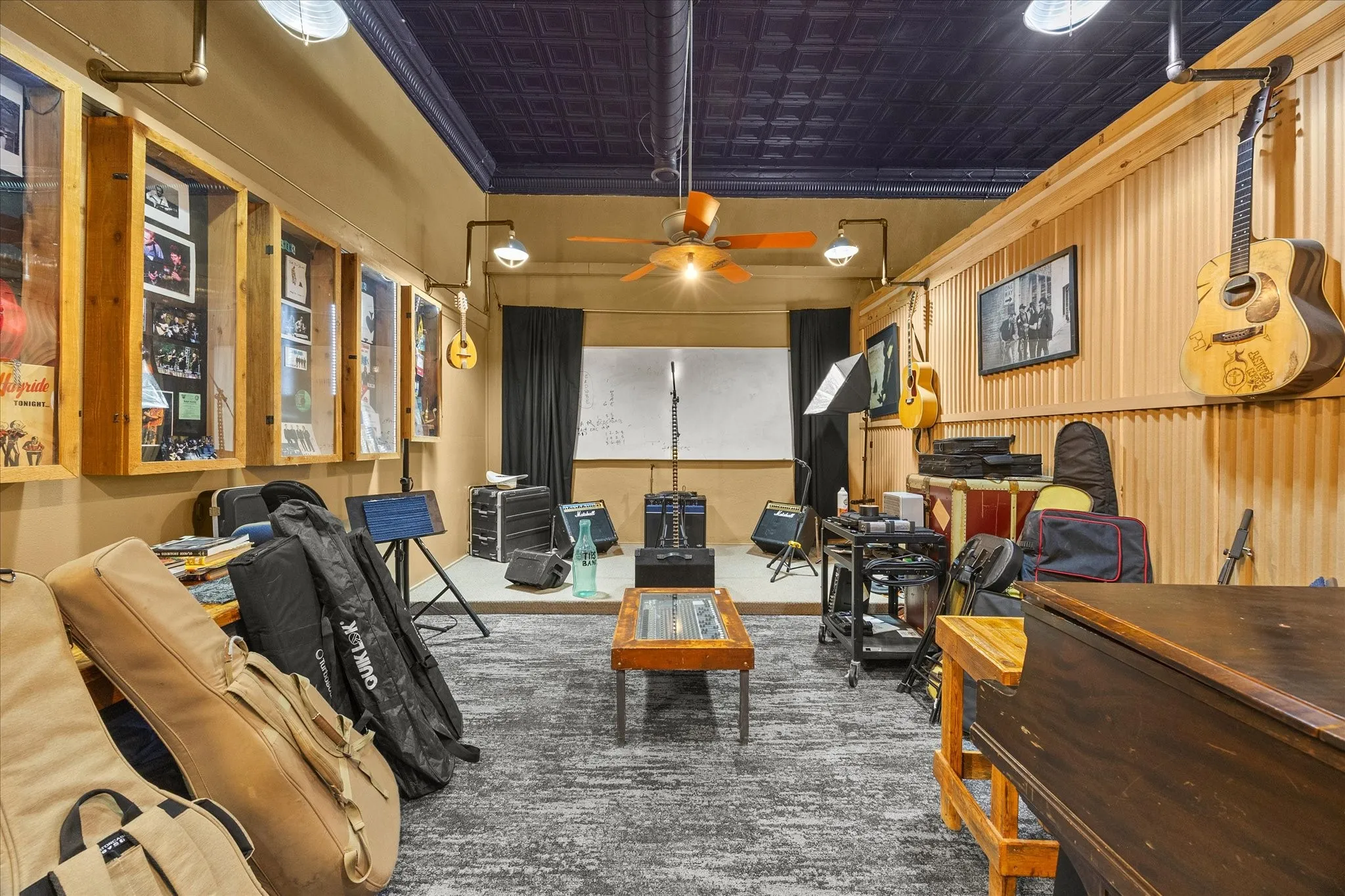 Studio/rehearsal areas