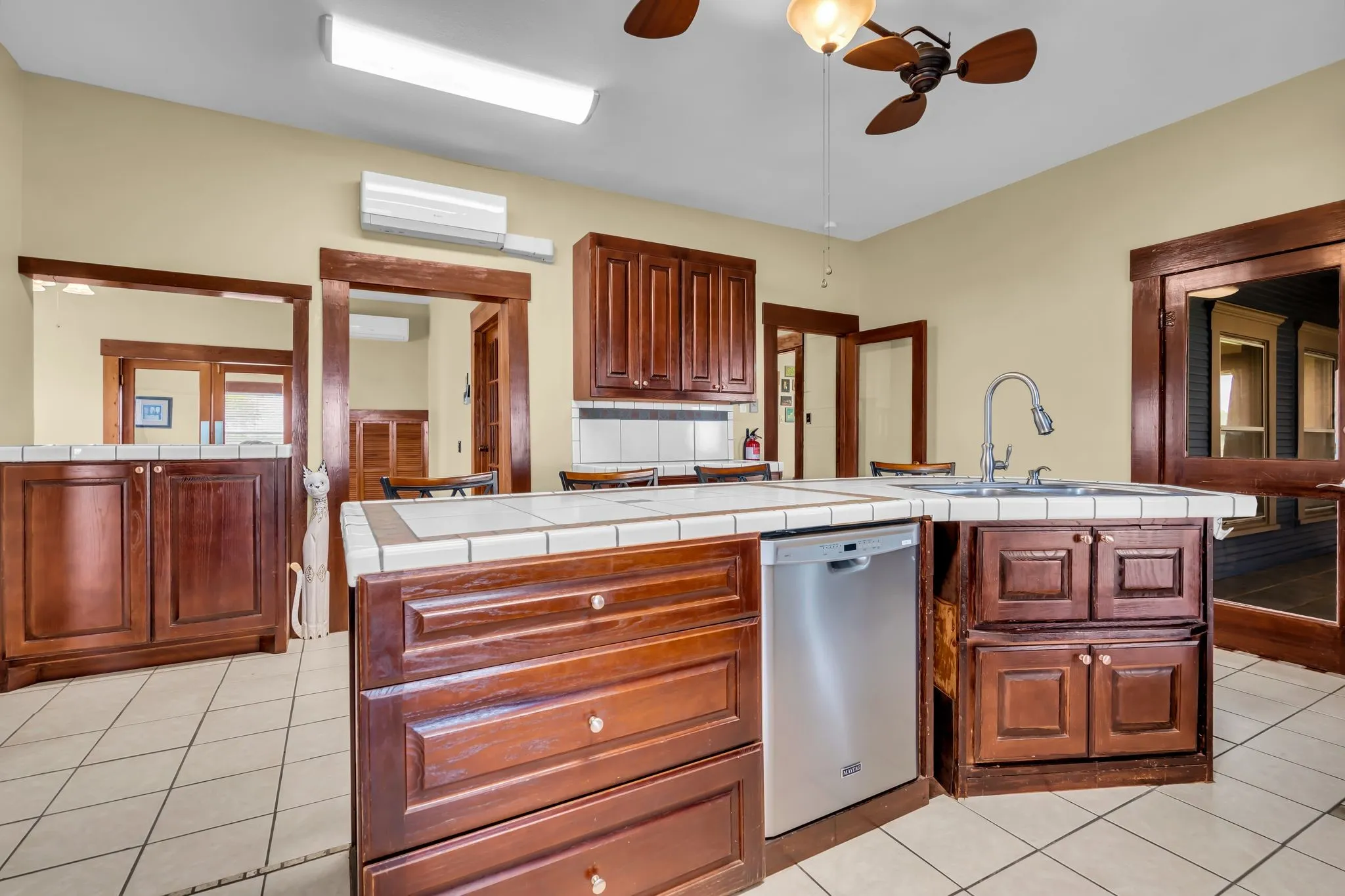 Single Family Residence For Sale in Wise County , 2163 Illinois Street, New Fairview, Texas 76078, 4 Bedroom, 3 Bathroom, Garage spaces, 4,200 Sqft, built in 1917, mls#21190267, Real Estate Agent in New Fairview, Homes For Sale in Wise county, Homes For Sale in New Fairview, Realtor in New Fairview Texas, Real Estate Brokerage Independent Realty Texas, Luminita Cordes Realtor