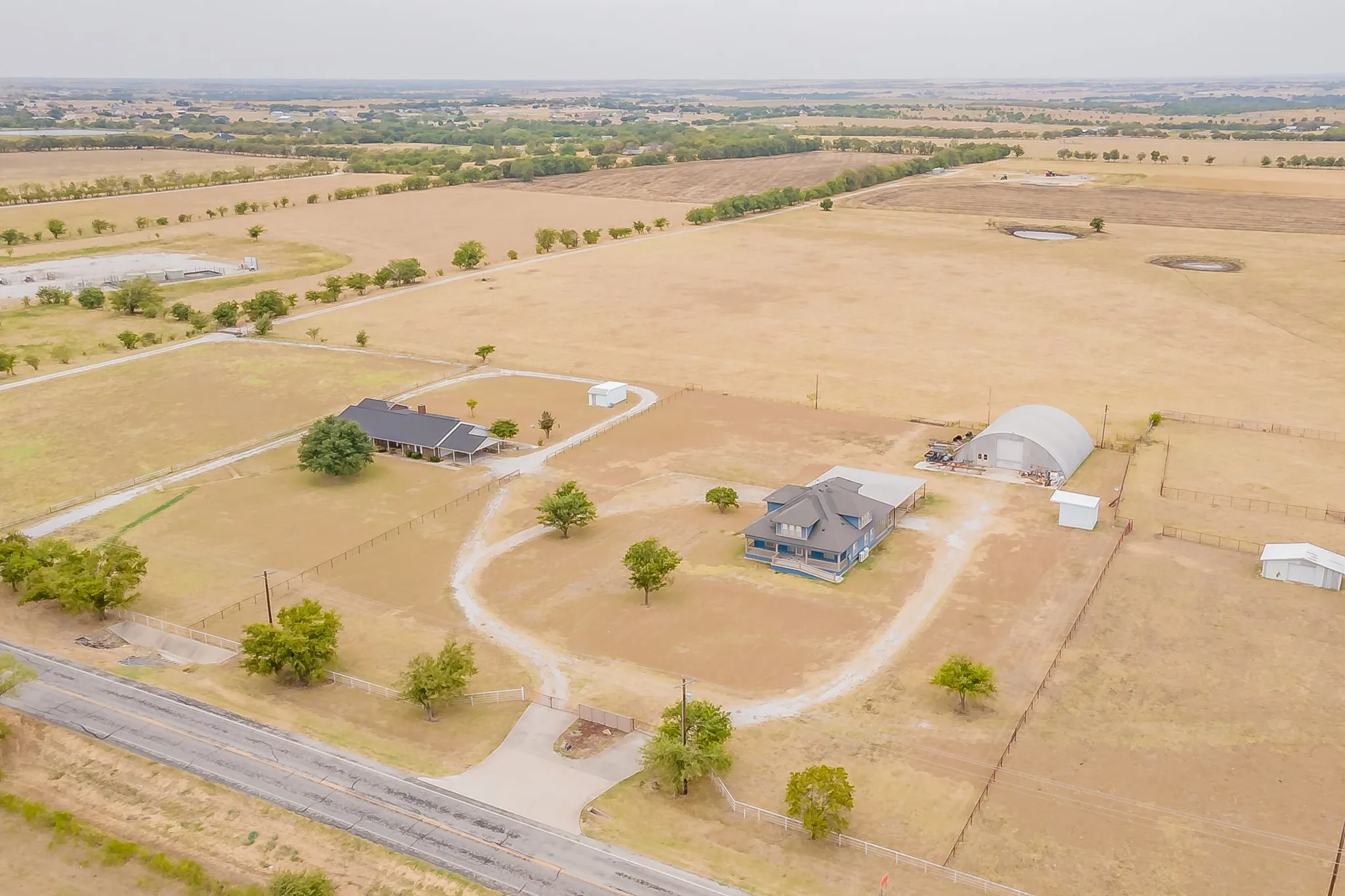 Single Family Residence For Sale in Wise County , 2163 Illinois Street, New Fairview, Texas 76078, 4 Bedroom, 3 Bathroom, Garage spaces, 4,200 Sqft, built in 1917, mls#21190267, Real Estate Agent in New Fairview, Homes For Sale in Wise county, Homes For Sale in New Fairview, Realtor in New Fairview Texas, Real Estate Brokerage Independent Realty Texas, Luminita Cordes Realtor