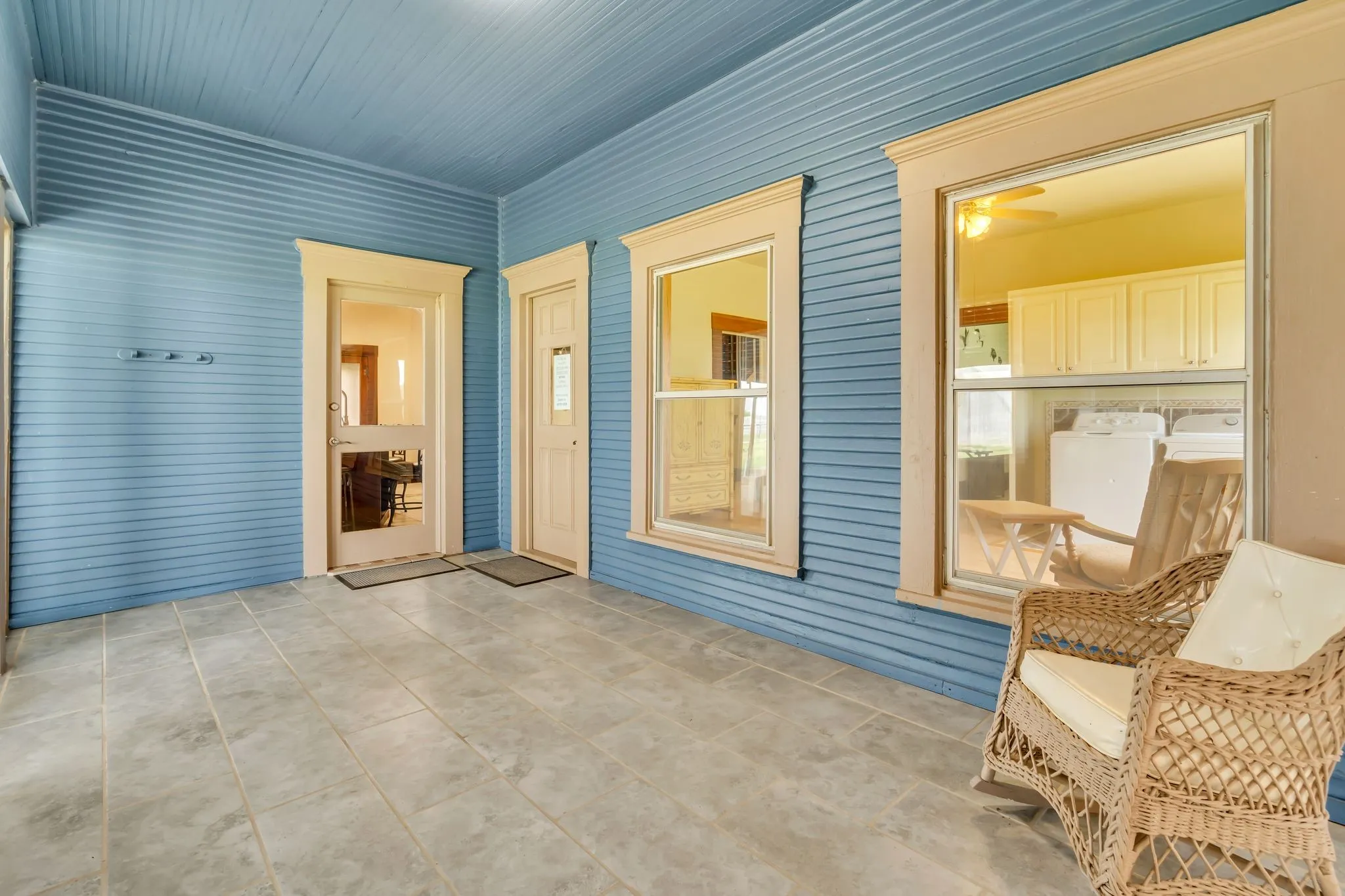 Single Family Residence For Sale in Wise County , 2163 Illinois Street, New Fairview, Texas 76078, 4 Bedroom, 3 Bathroom, Garage spaces, 4,200 Sqft, built in 1917, mls#21190267, Real Estate Agent in New Fairview, Homes For Sale in Wise county, Homes For Sale in New Fairview, Realtor in New Fairview Texas, Real Estate Brokerage Independent Realty Texas, Luminita Cordes Realtor