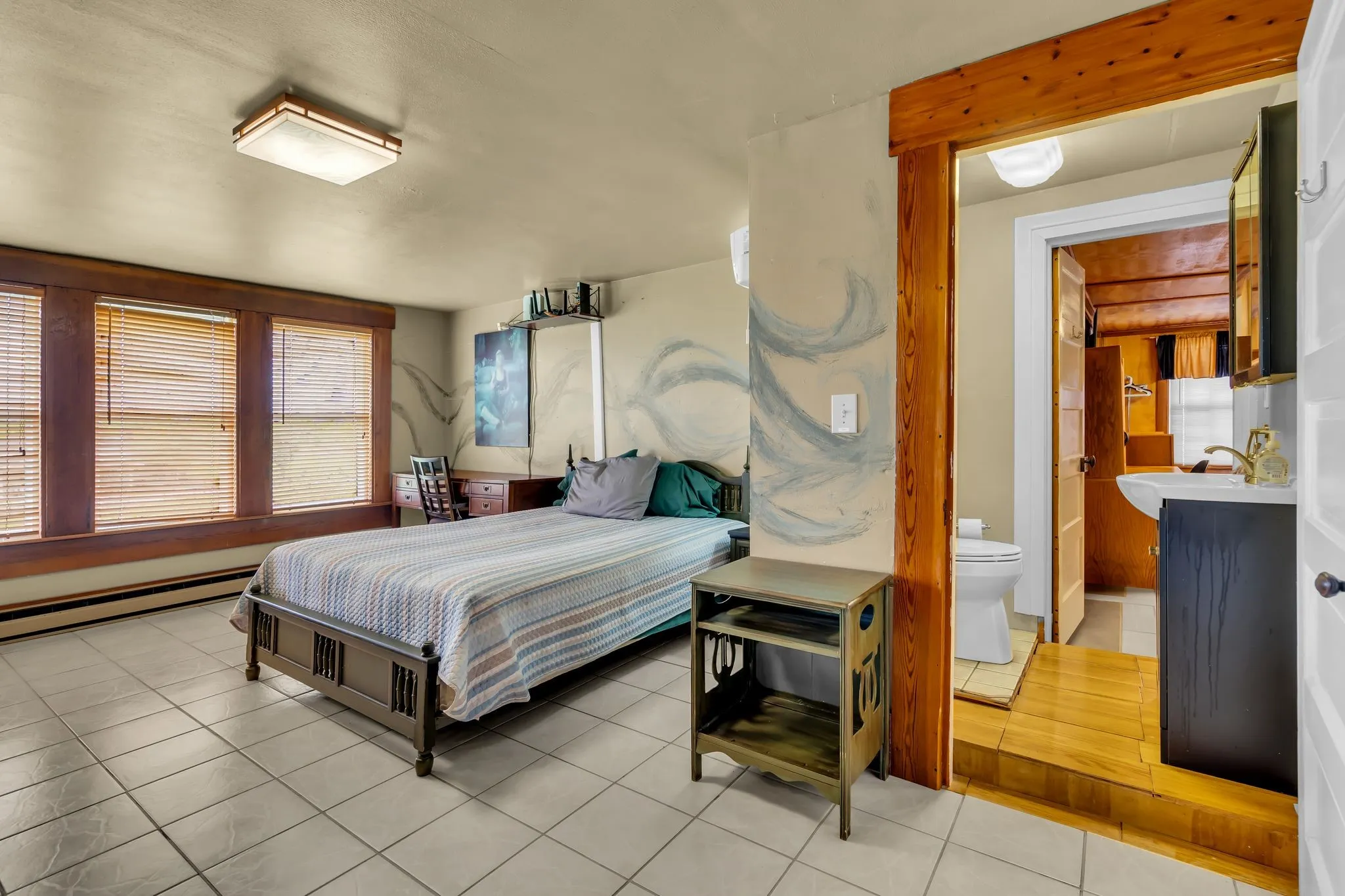 Single Family Residence For Sale in Wise County , 2163 Illinois Street, New Fairview, Texas 76078, 4 Bedroom, 3 Bathroom, Garage spaces, 4,200 Sqft, built in 1917, mls#21190267, Real Estate Agent in New Fairview, Homes For Sale in Wise county, Homes For Sale in New Fairview, Realtor in New Fairview Texas, Real Estate Brokerage Independent Realty Texas, Luminita Cordes Realtor