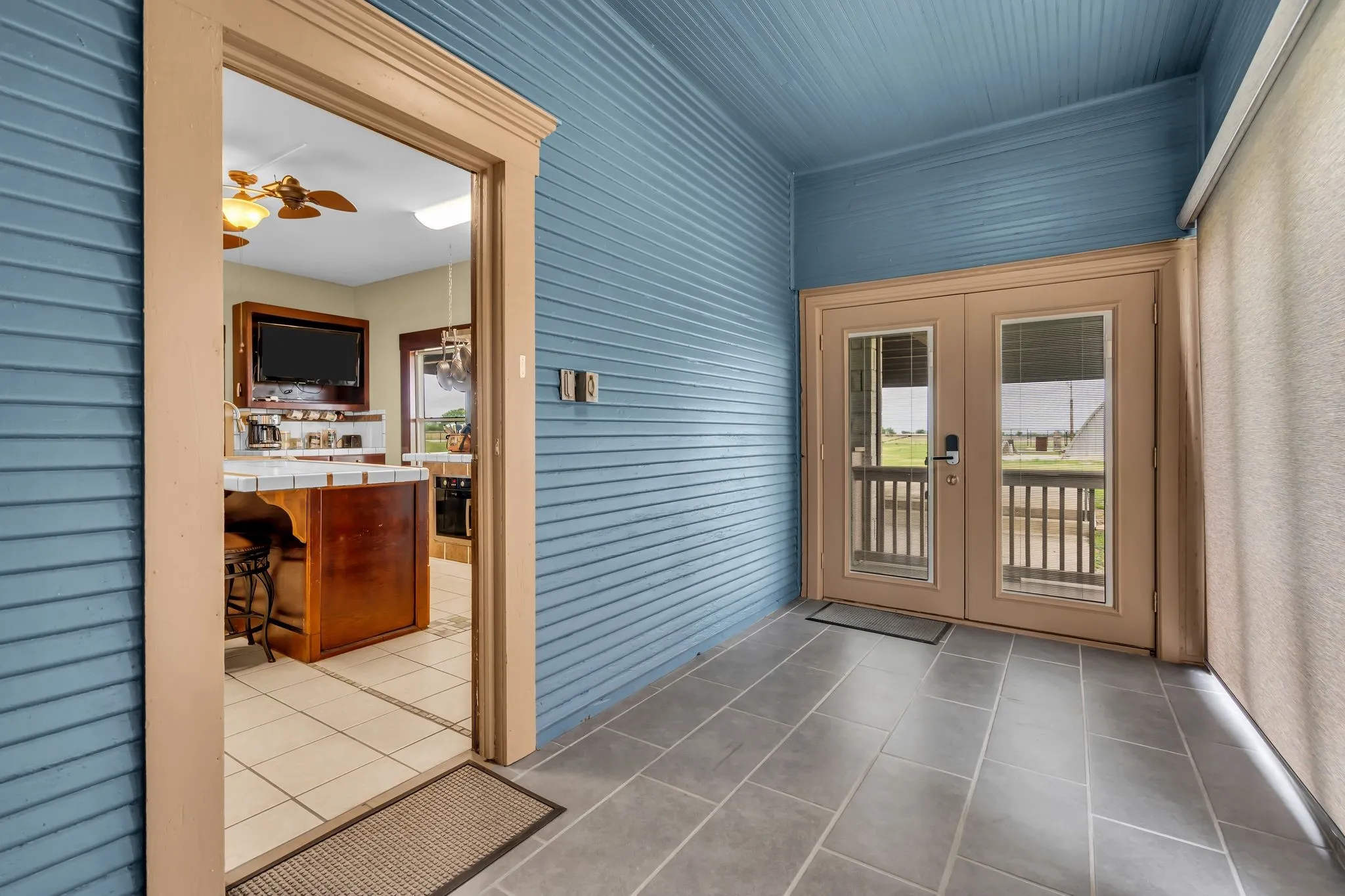 Single Family Residence For Sale in Wise County , 2163 Illinois Street, New Fairview, Texas 76078, 4 Bedroom, 3 Bathroom, Garage spaces, 4,200 Sqft, built in 1917, mls#21190267, Real Estate Agent in New Fairview, Homes For Sale in Wise county, Homes For Sale in New Fairview, Realtor in New Fairview Texas, Real Estate Brokerage Independent Realty Texas, Luminita Cordes Realtor