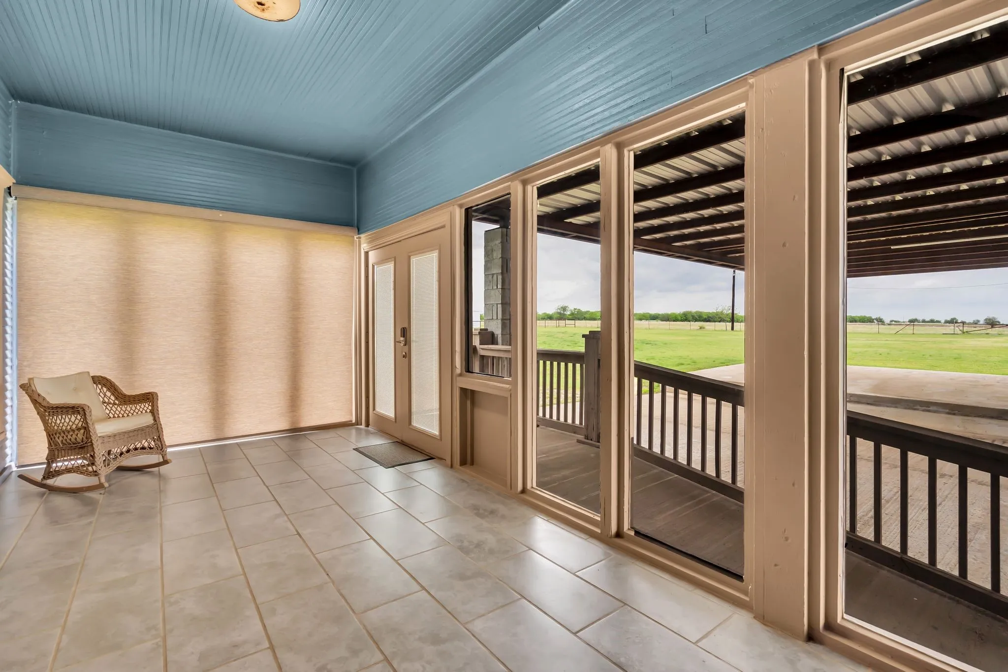Single Family Residence For Sale in Wise County , 2163 Illinois Street, New Fairview, Texas 76078, 4 Bedroom, 3 Bathroom, Garage spaces, 4,200 Sqft, built in 1917, mls#21190267, Real Estate Agent in New Fairview, Homes For Sale in Wise county, Homes For Sale in New Fairview, Realtor in New Fairview Texas, Real Estate Brokerage Independent Realty Texas, Luminita Cordes Realtor
