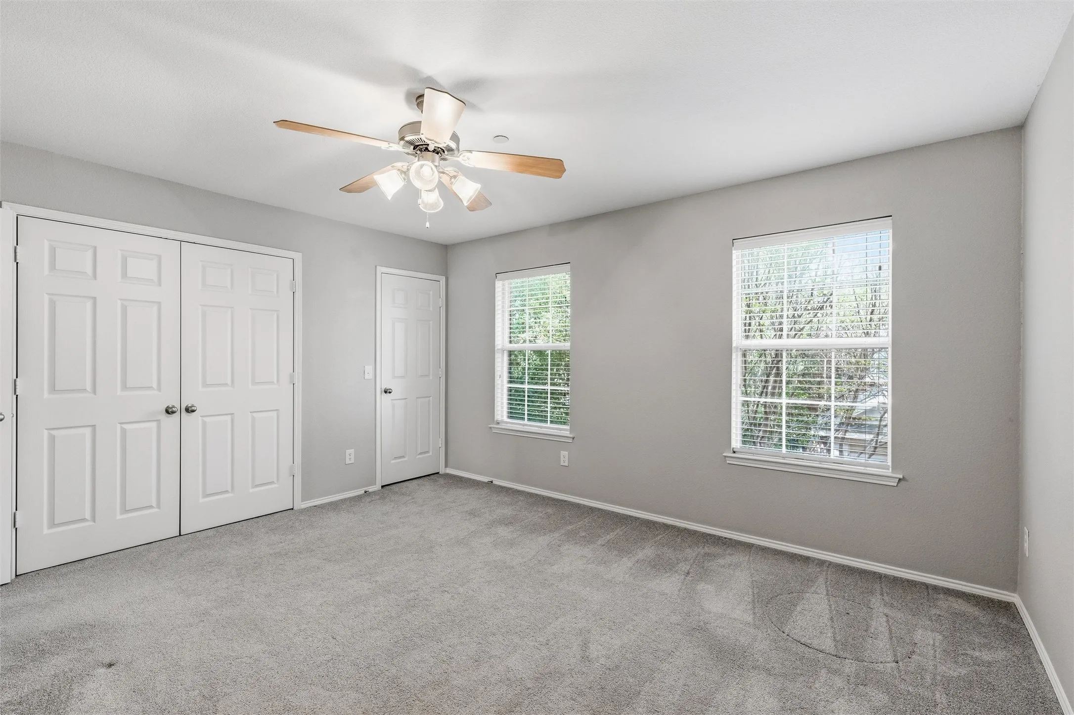 Townhouse For Sale in Collin County , 4921 Stone Gate Trail, Mc Kinney, Texas 75070, 2 Bedroom, 3 Bathroom, 2 Garage spaces, 1,497 Sqft, built in 2003, Preowned, mls#21224868, Real Estate Agent in Mc Kinney, Homes For Sale in Collin county, Homes For Sale in Mc Kinney, Realtor in Mc Kinney Texas, Real Estate Brokerage Independent Realty Texas, Luminita Cordes Realtor