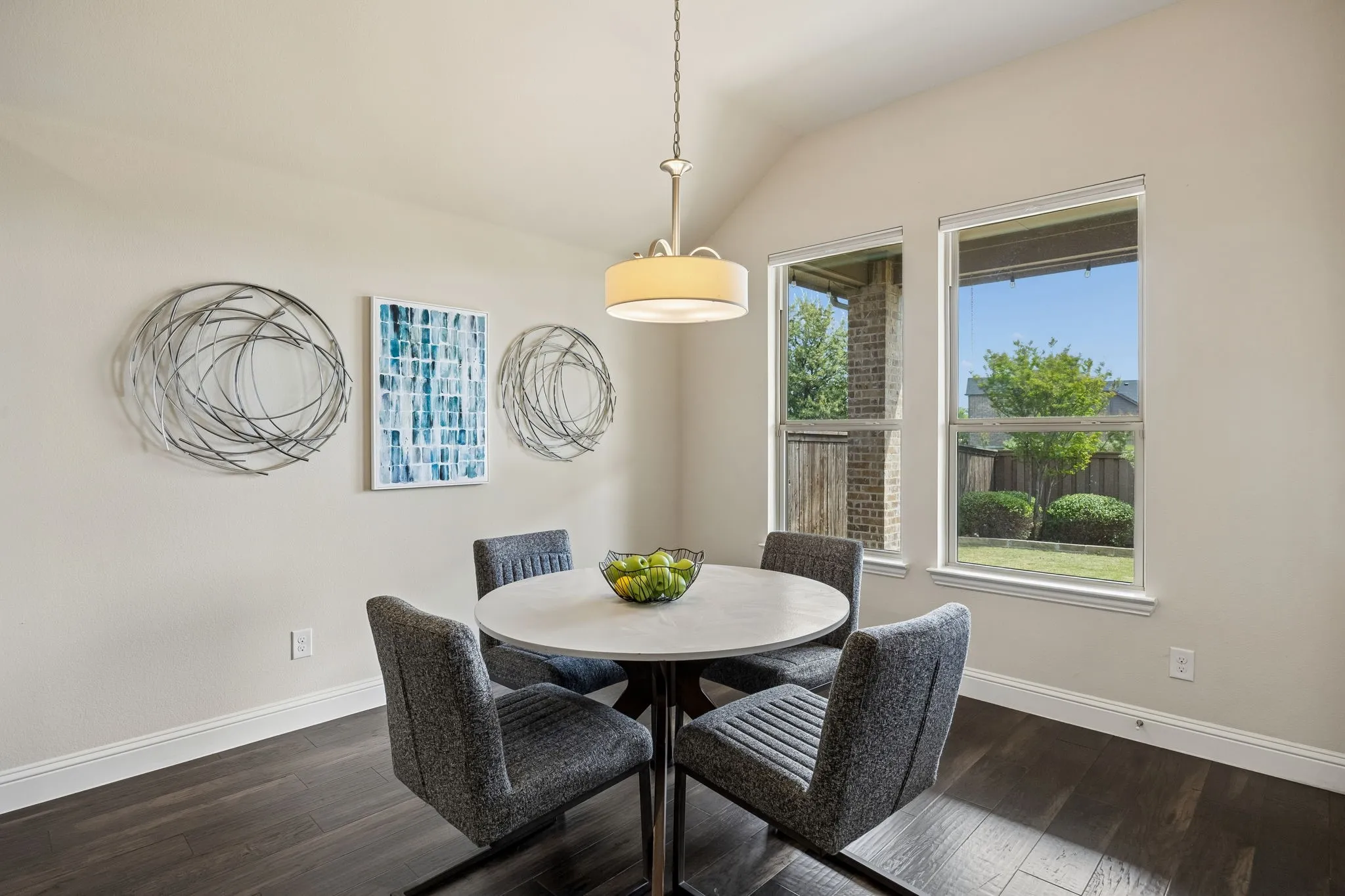 Single Family Residence For Sale in Collin County , 4424 Hazeltine Hills Drive, Celina, Texas 75009, 3 Bedroom, 3 Bathroom, 3 Garage spaces, 2,425 Sqft, built in 2016, Preowned, mls#21226619, Real Estate Agent in Celina, Homes For Sale in Collin county, Homes For Sale in Celina, Realtor in Celina Texas, Real Estate Brokerage Independent Realty Texas, Luminita Cordes Realtor