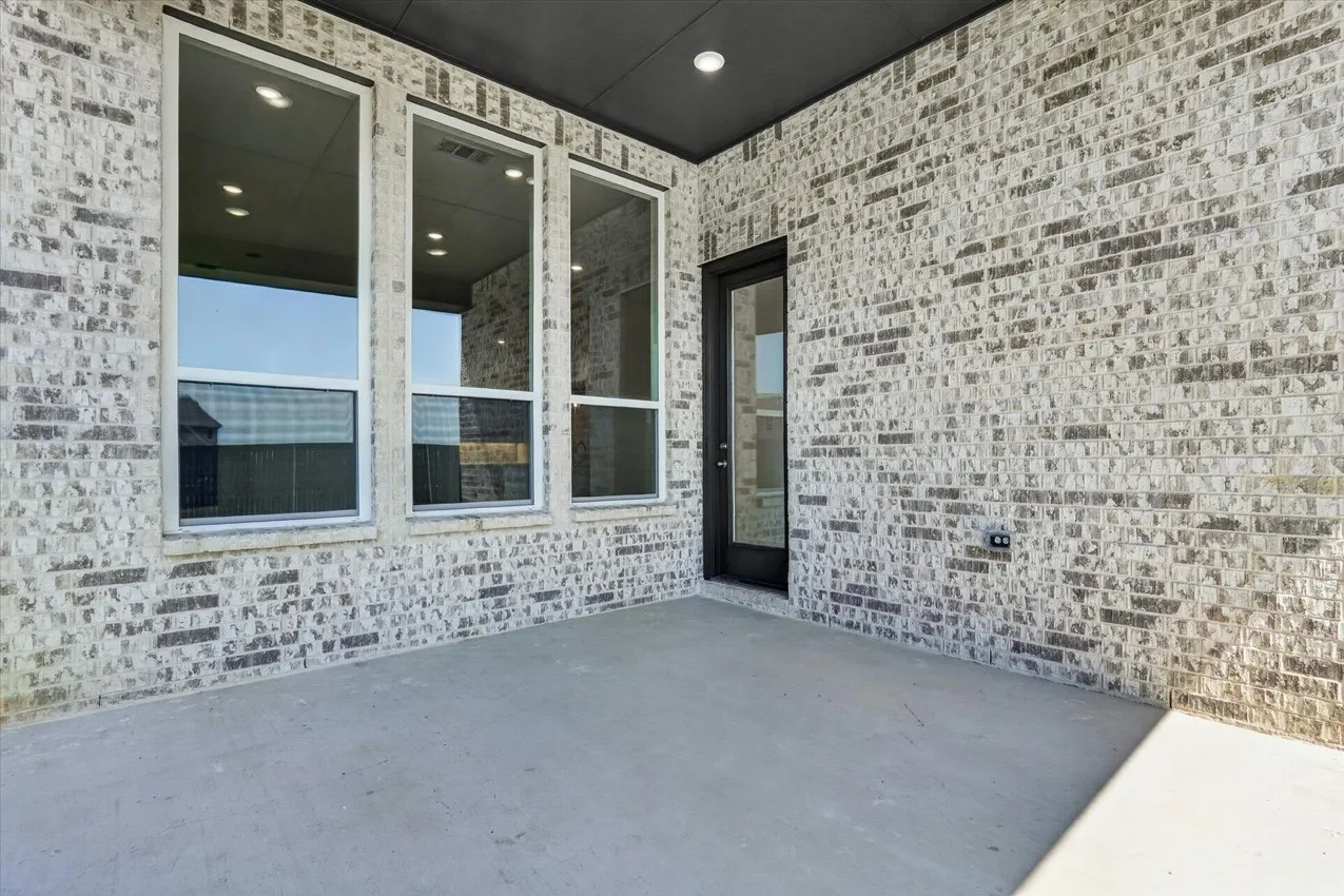Single Family Residence For Sale in Ellis County , 3768 Bermuda Grass Way, Midlothian, Texas 76084, 4 Bedroom, 3 Bathroom, 2 Garage spaces, 2,505 Sqft, built in 2026, New Construction - Incomplete, mls#21226650, Real Estate Agent in Midlothian, Homes For Sale in Ellis county, Homes For Sale in Midlothian, Realtor in Midlothian Texas, Real Estate Brokerage Independent Realty Texas, Luminita Cordes Realtor