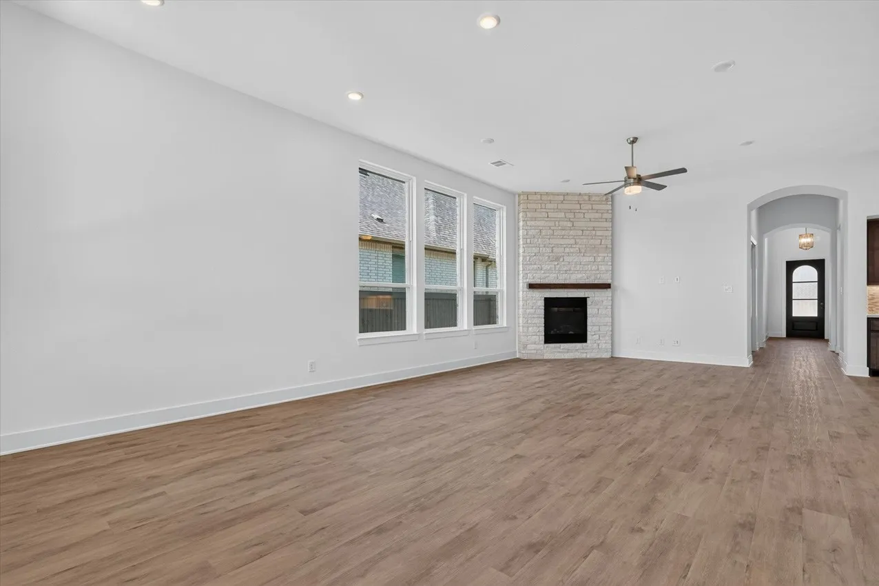Single Family Residence For Sale in Ellis County , 3768 Bermuda Grass Way, Midlothian, Texas 76084, 4 Bedroom, 3 Bathroom, 2 Garage spaces, 2,505 Sqft, built in 2026, New Construction - Incomplete, mls#21226650, Real Estate Agent in Midlothian, Homes For Sale in Ellis county, Homes For Sale in Midlothian, Realtor in Midlothian Texas, Real Estate Brokerage Independent Realty Texas, Luminita Cordes Realtor